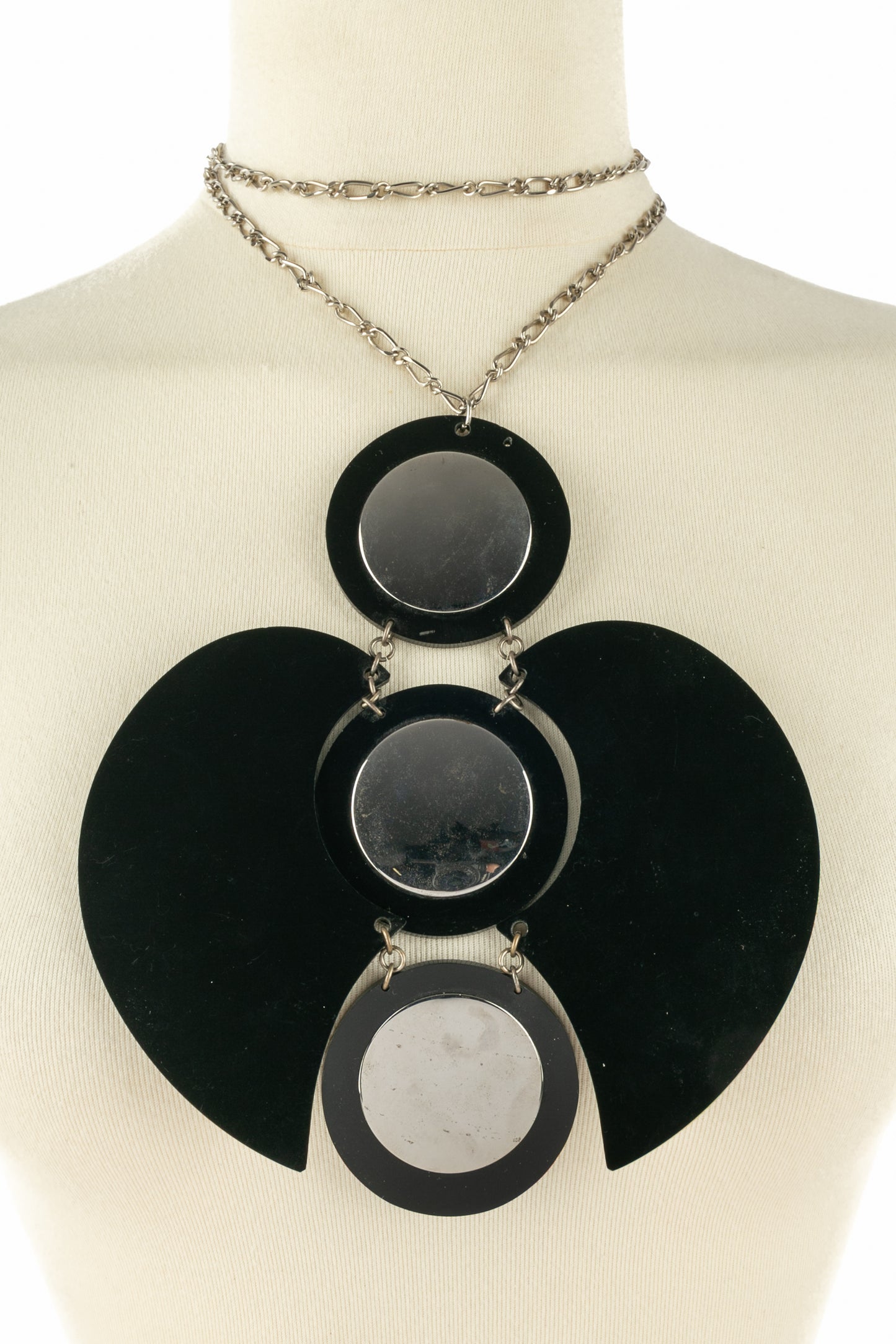 Collier Pierre Cardin (Attribué à)