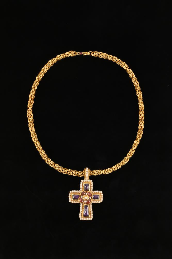 Collier "croix" Chanel Haute Couture