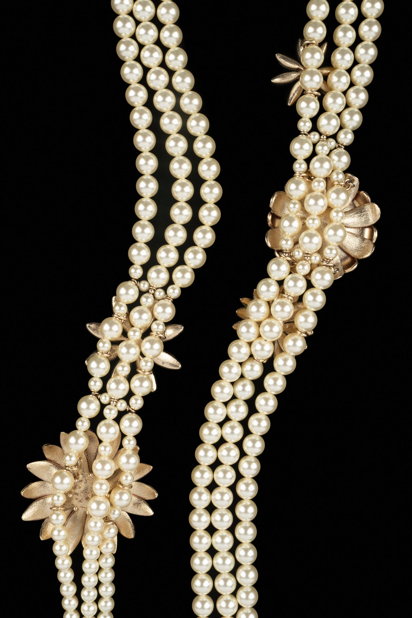 Collier fleurs Chanel 2017