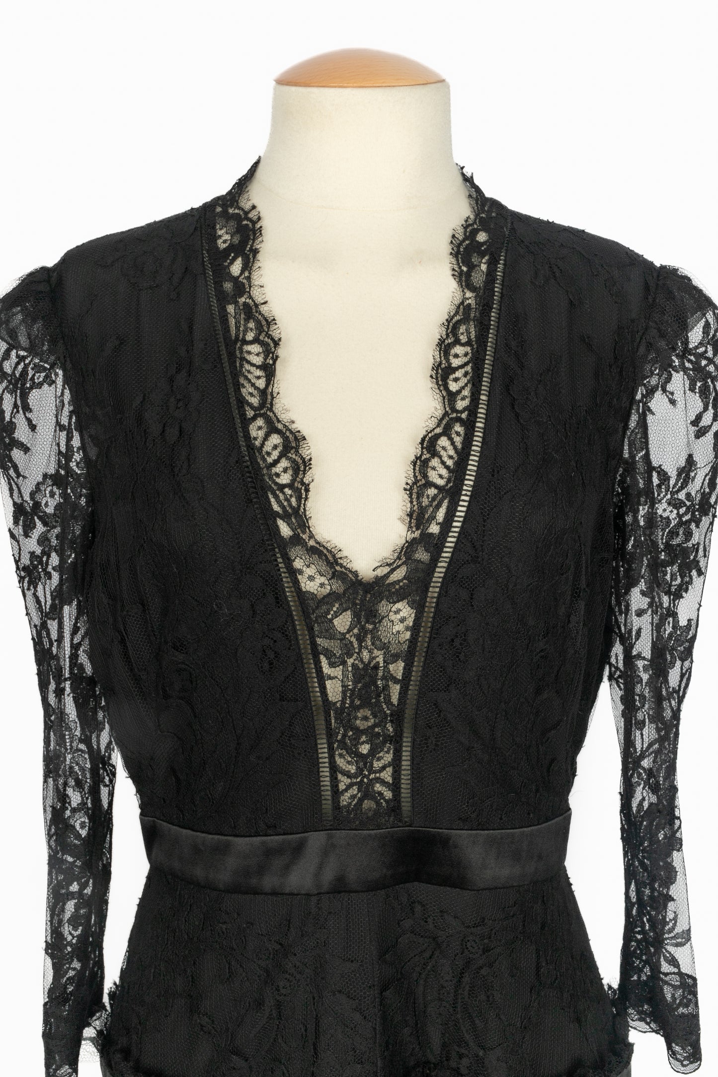 Robe en dentelle Alexander McQueen 