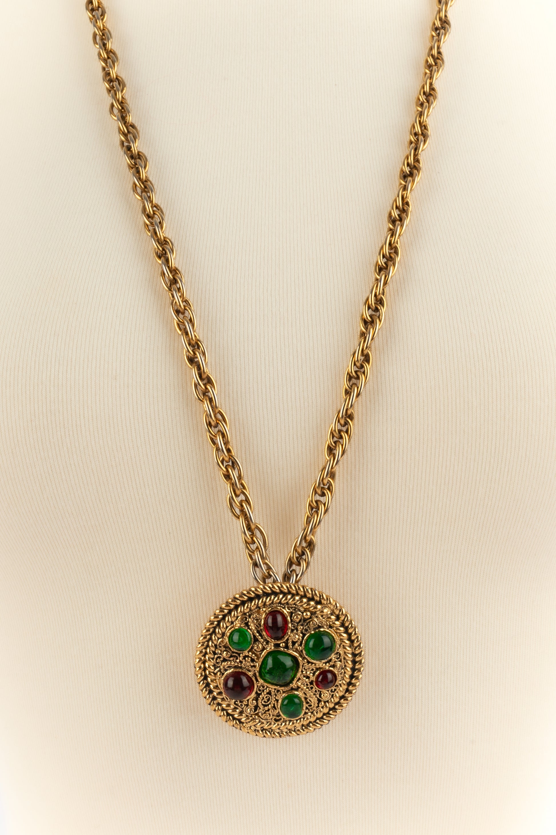 Collier pendentif Chanel 1984