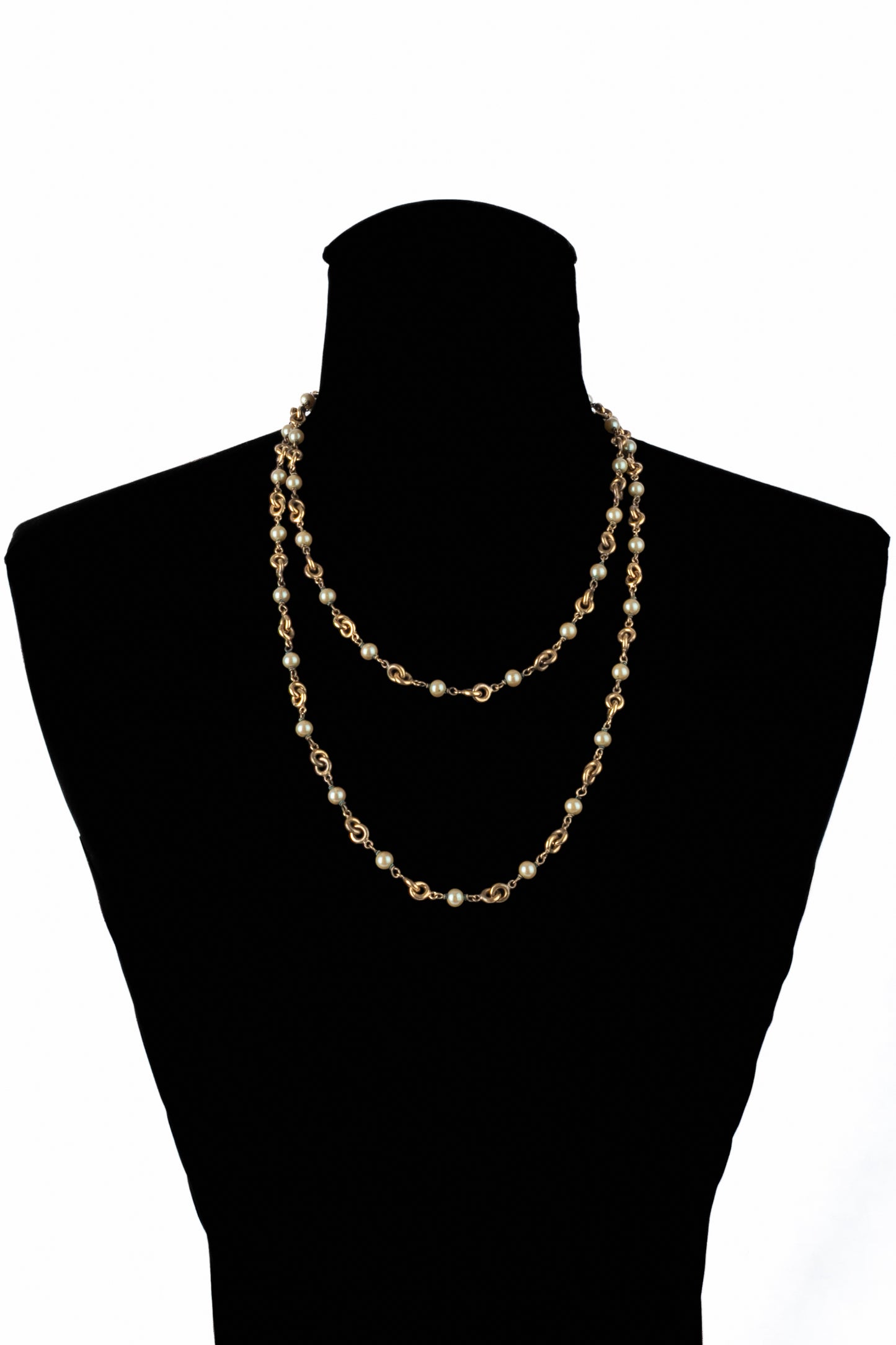 Collier de perles Chanel 1960's