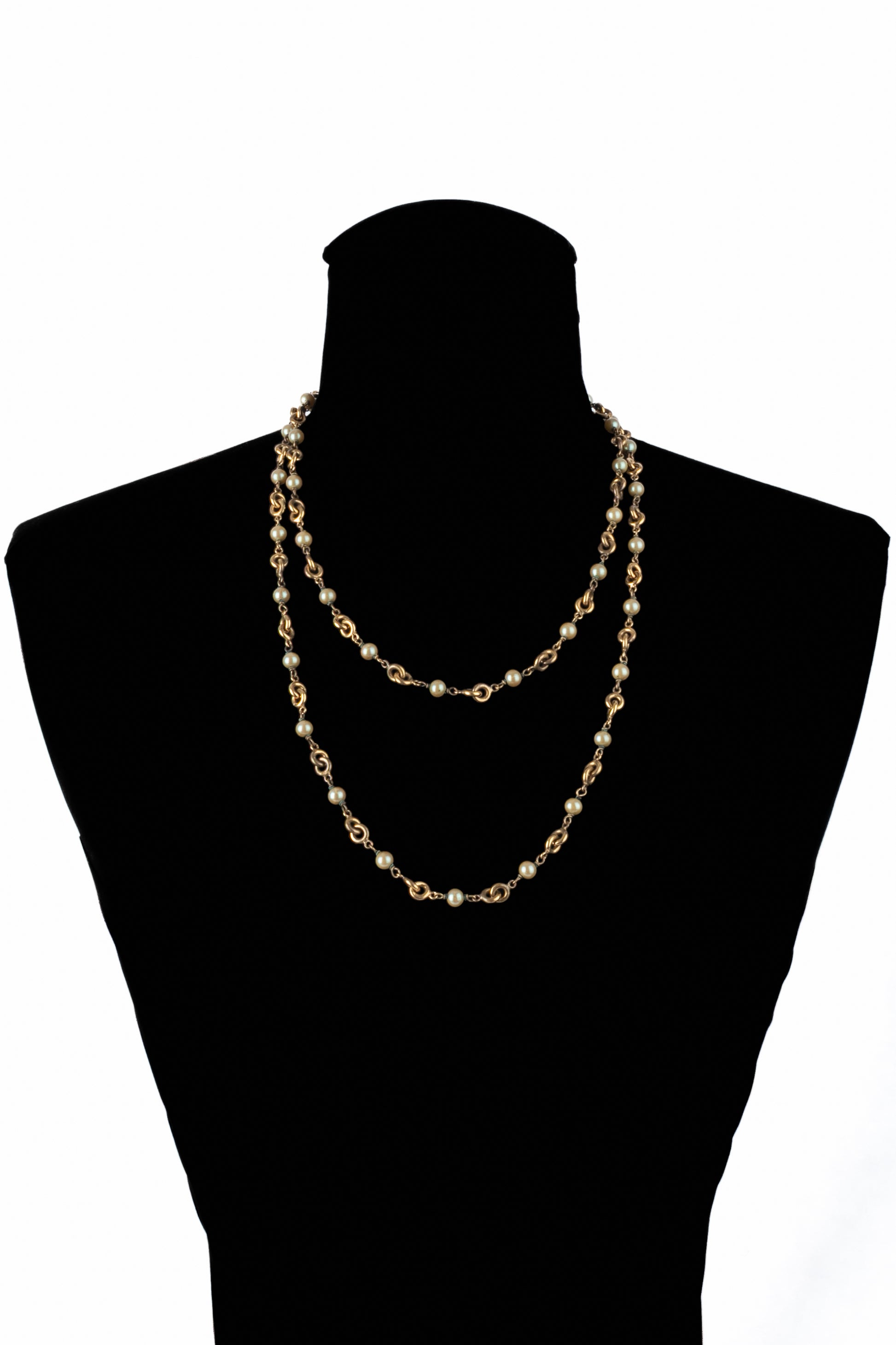 Collier de perles Chanel 1960's