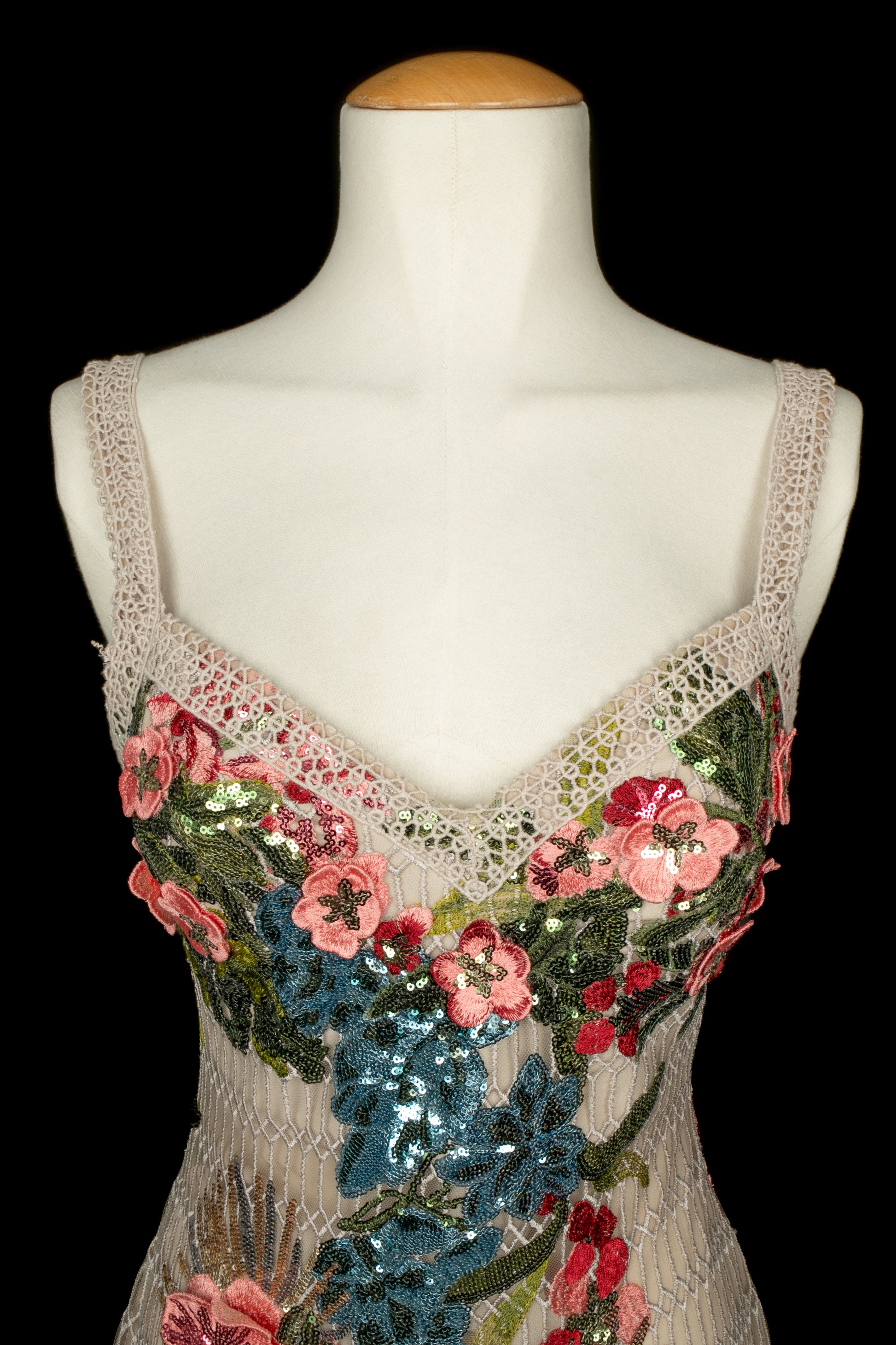 Robe brodée Elie Saab Printemps 2025