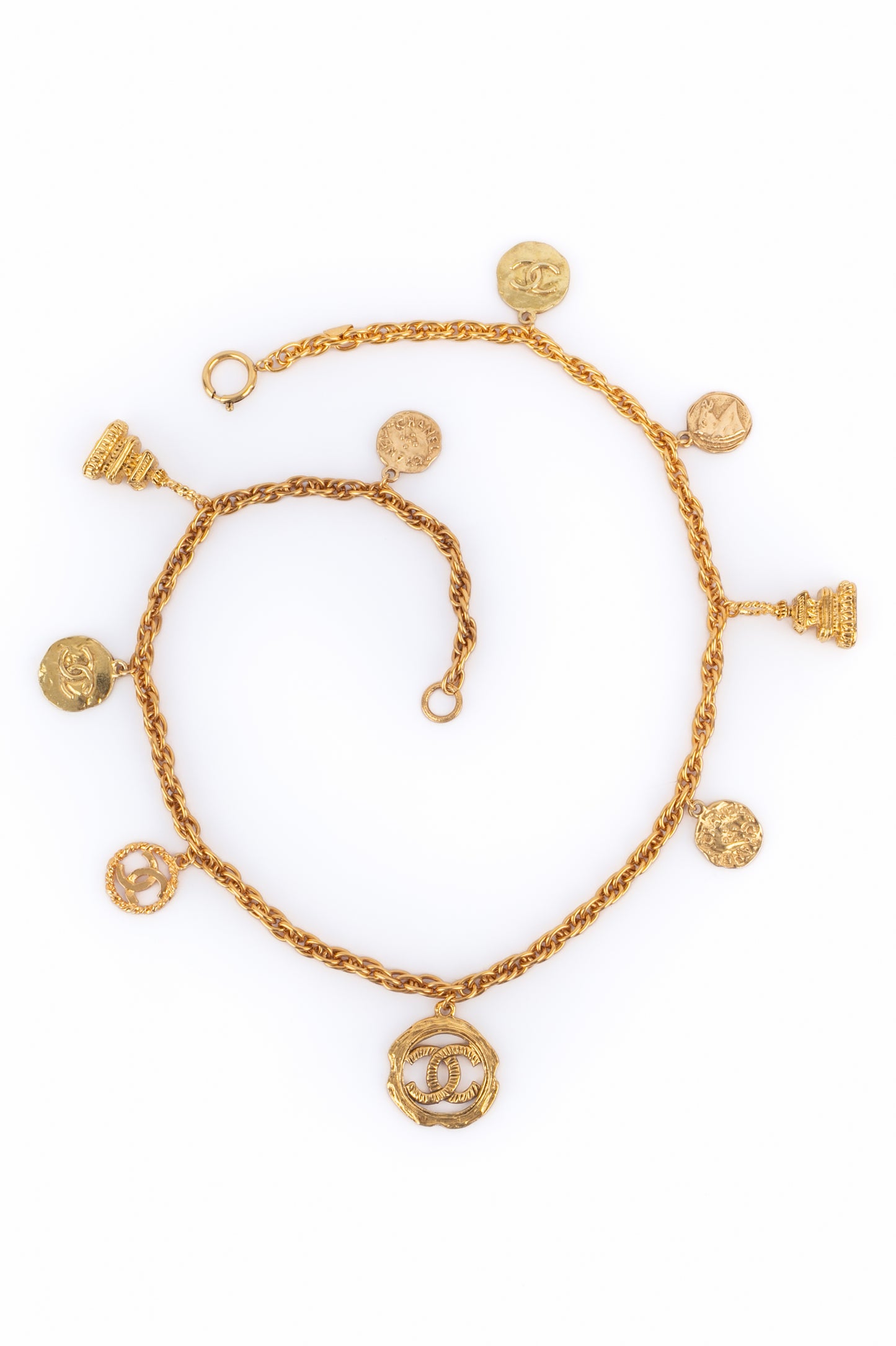Collier breloque Chanel 1985-1990
