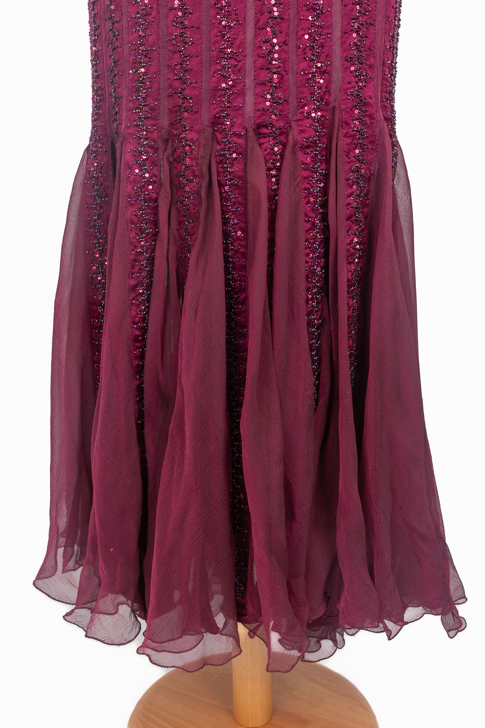 Robe ancienne en soie violette