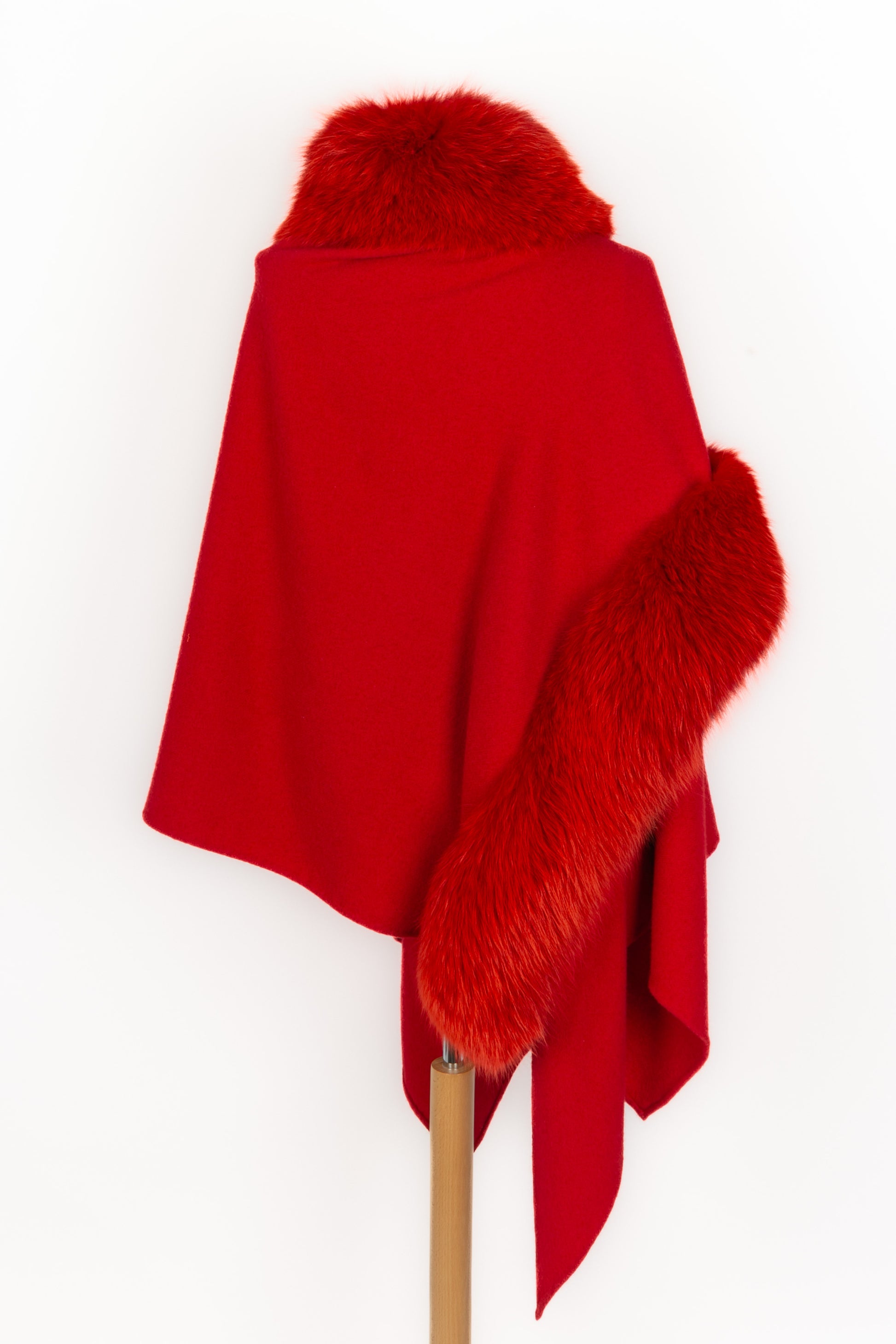 Cape châle Christian Dior