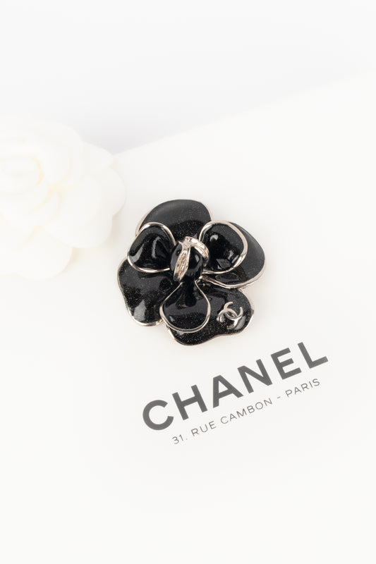 Broche camélia Chanel 2008