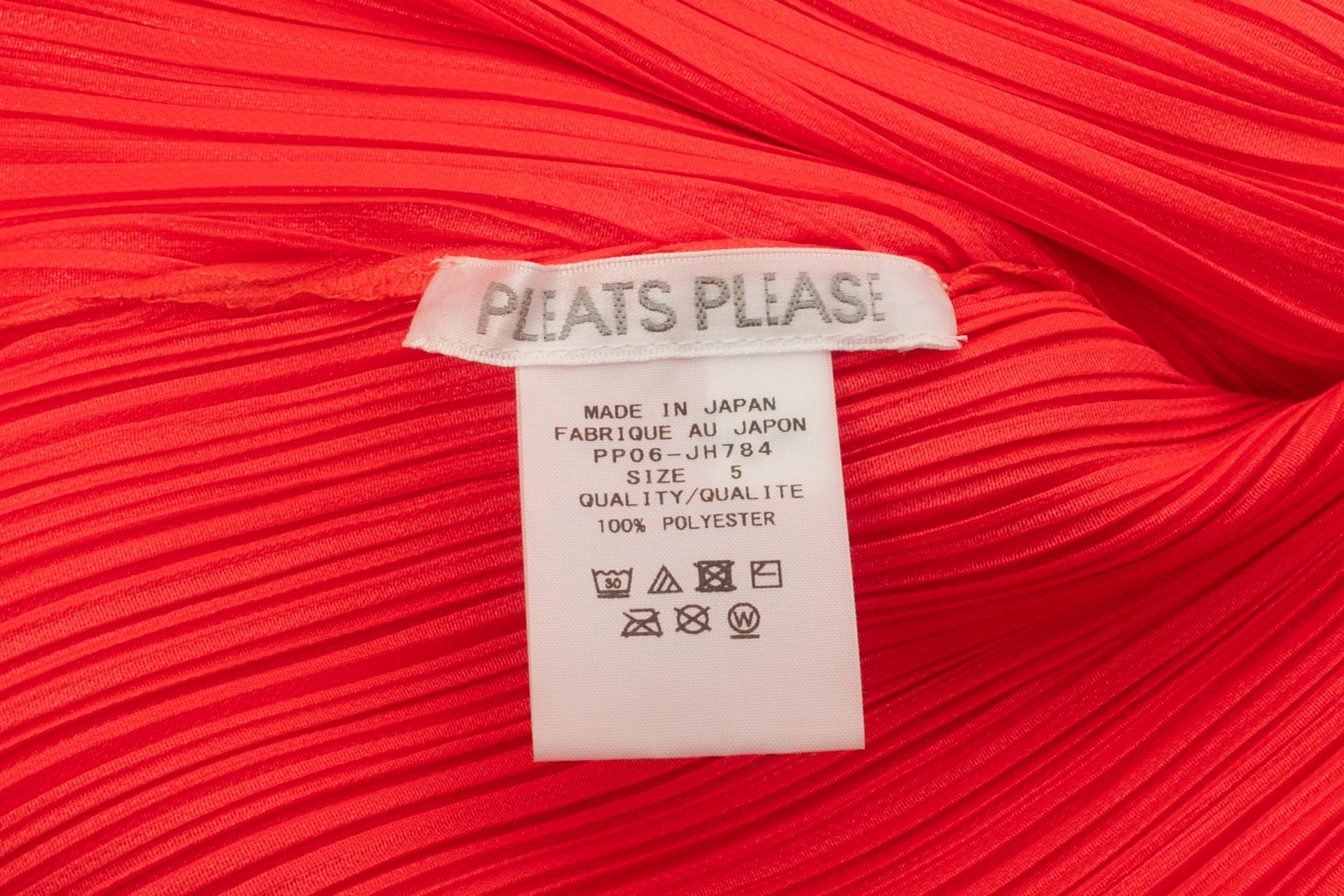 Robe orange Pleats Please Issey Myiake