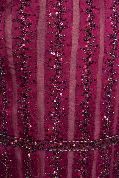 Robe ancienne en soie violette