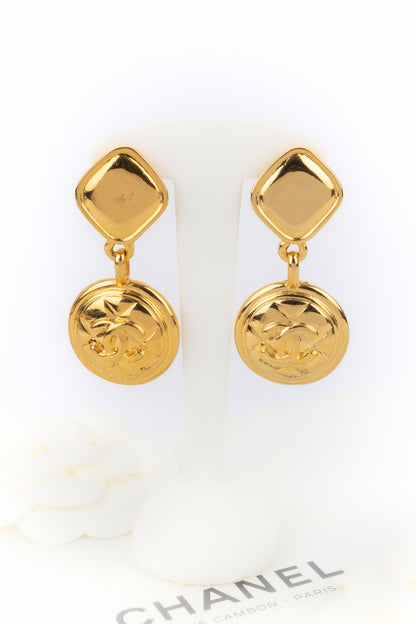 Boucles d'oreilles cc Chanel