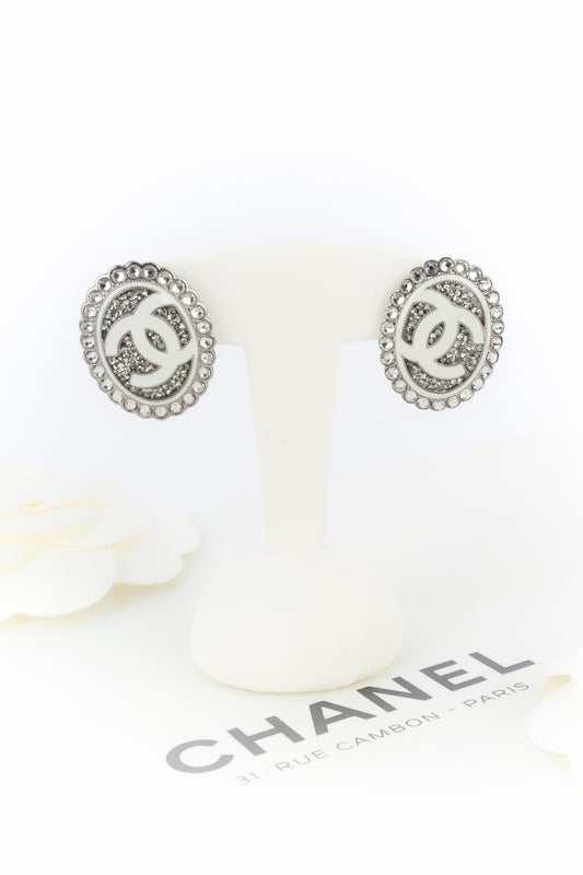 Boucles d'oreilles cc Chanel Resort 2025