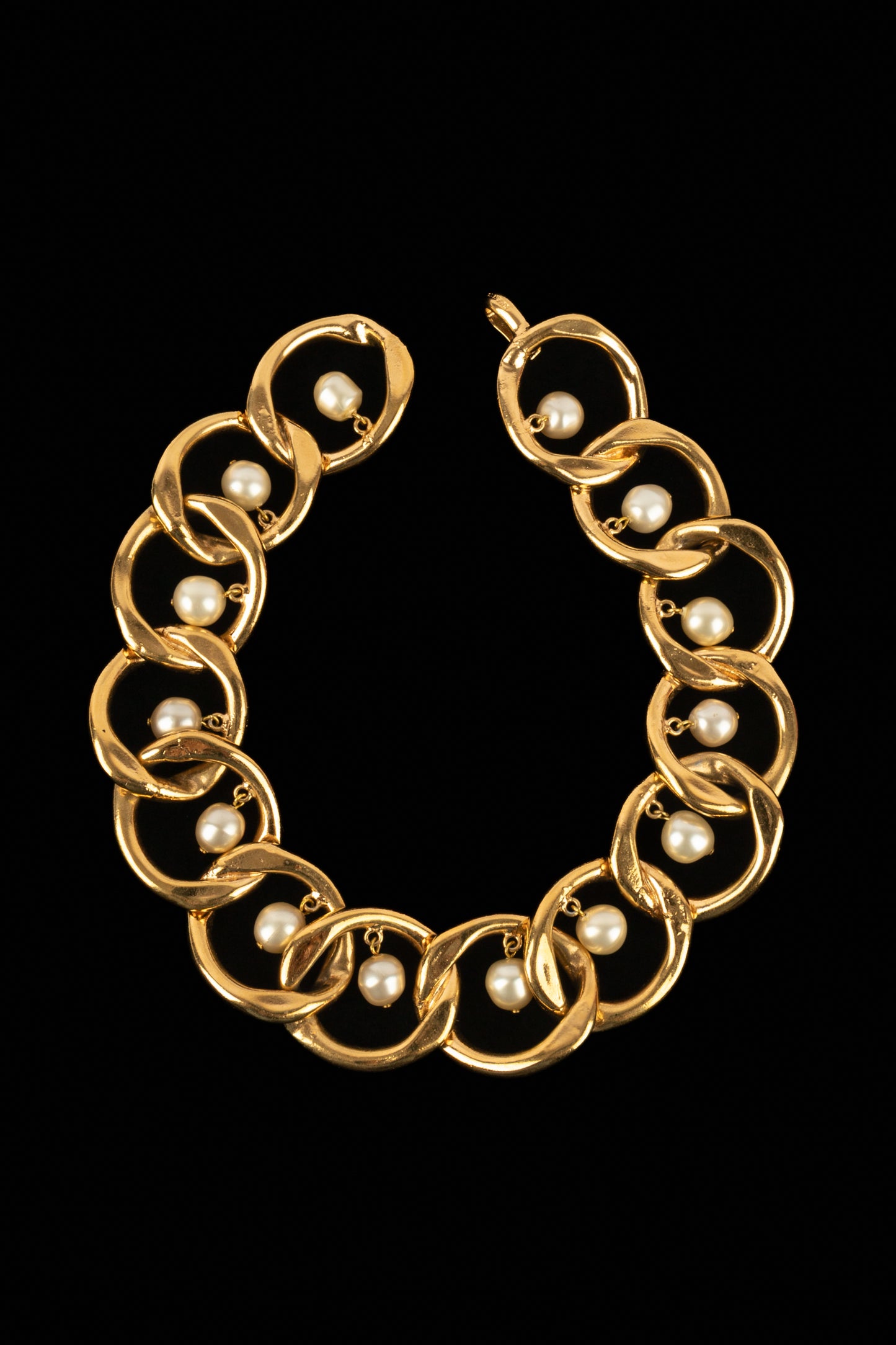 Collier court Chanel 1990's