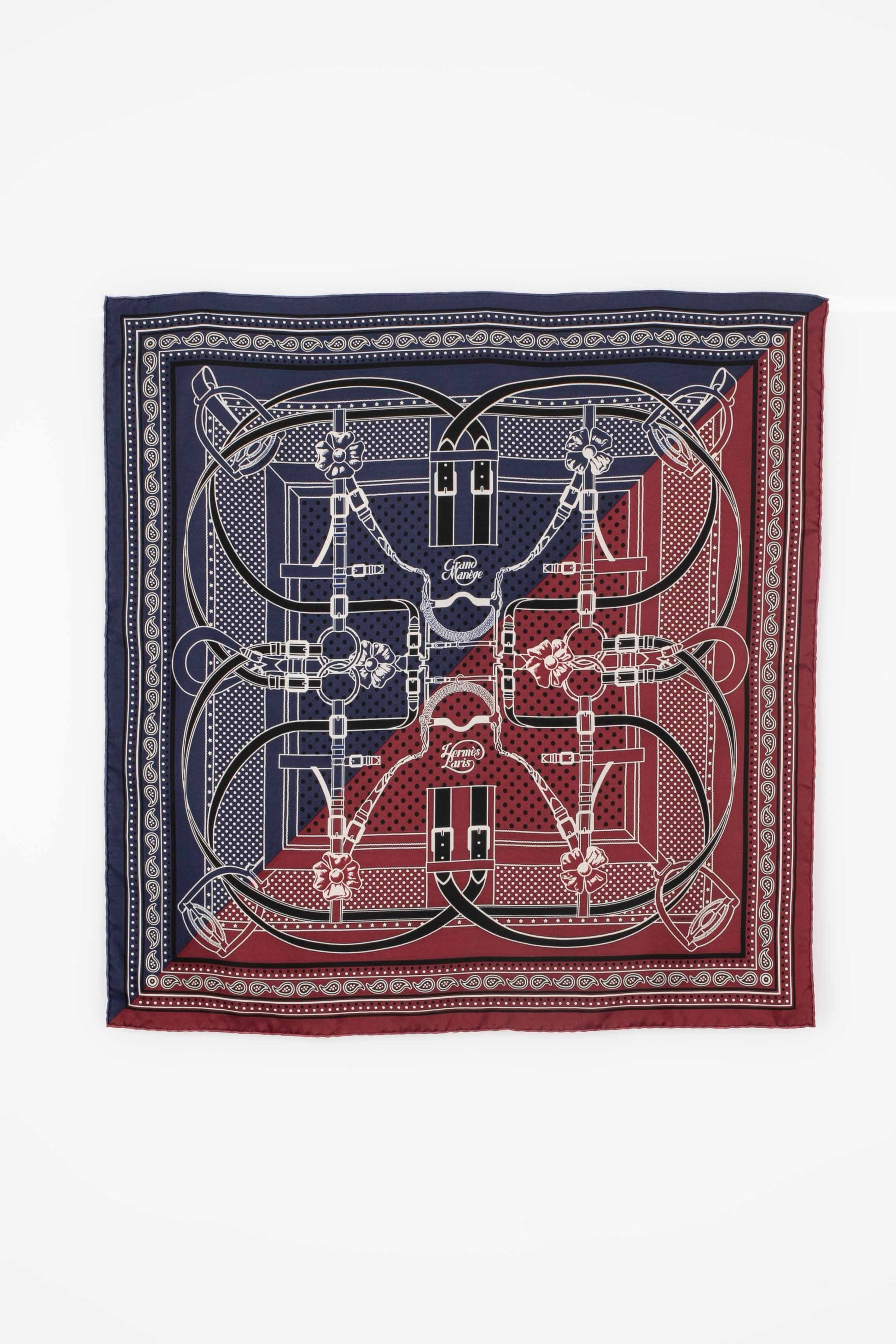 Carré / Bandana "Grand Manège" Hermès