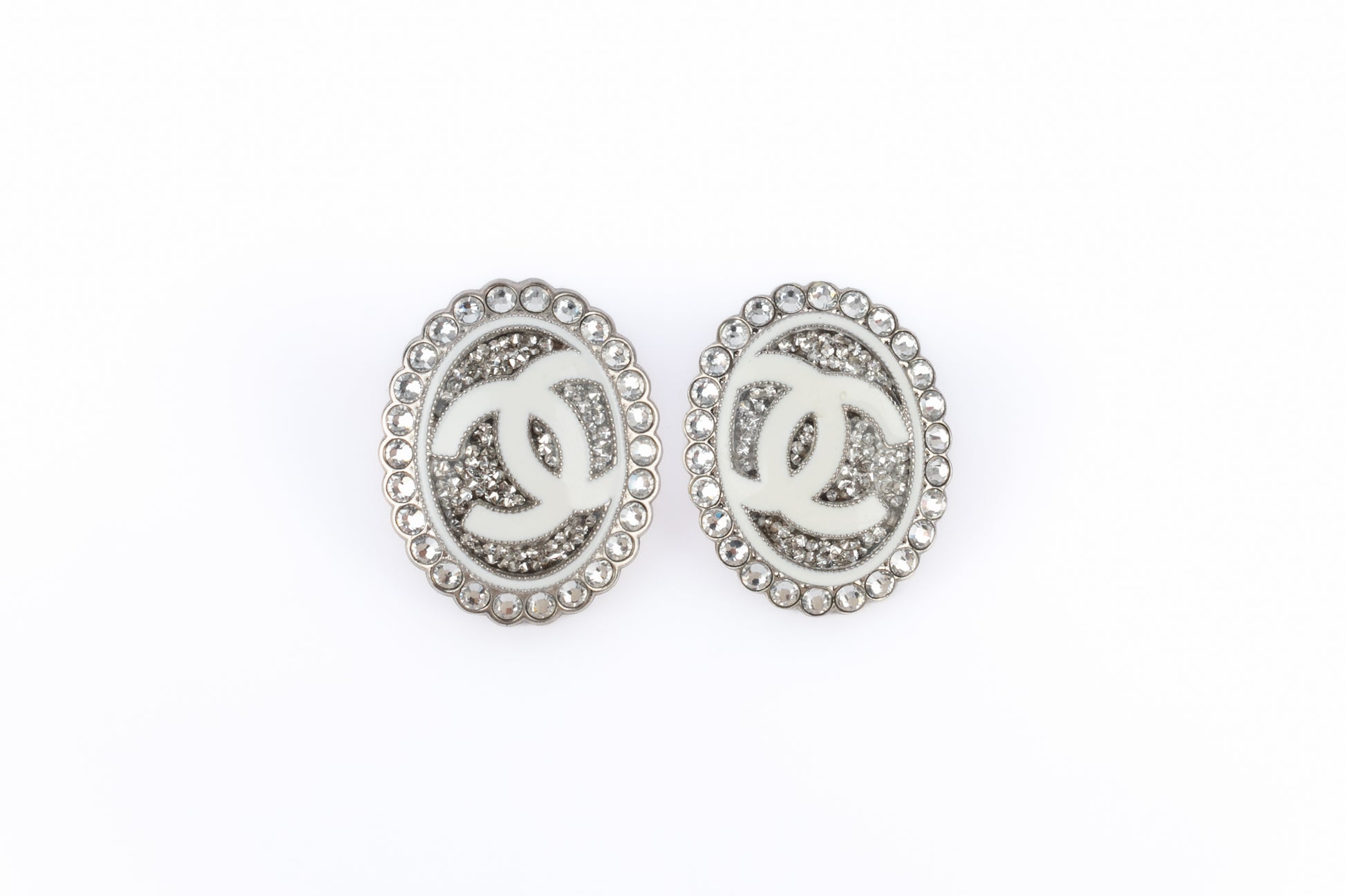 Boucles d'oreilles cc Chanel Resort 2025