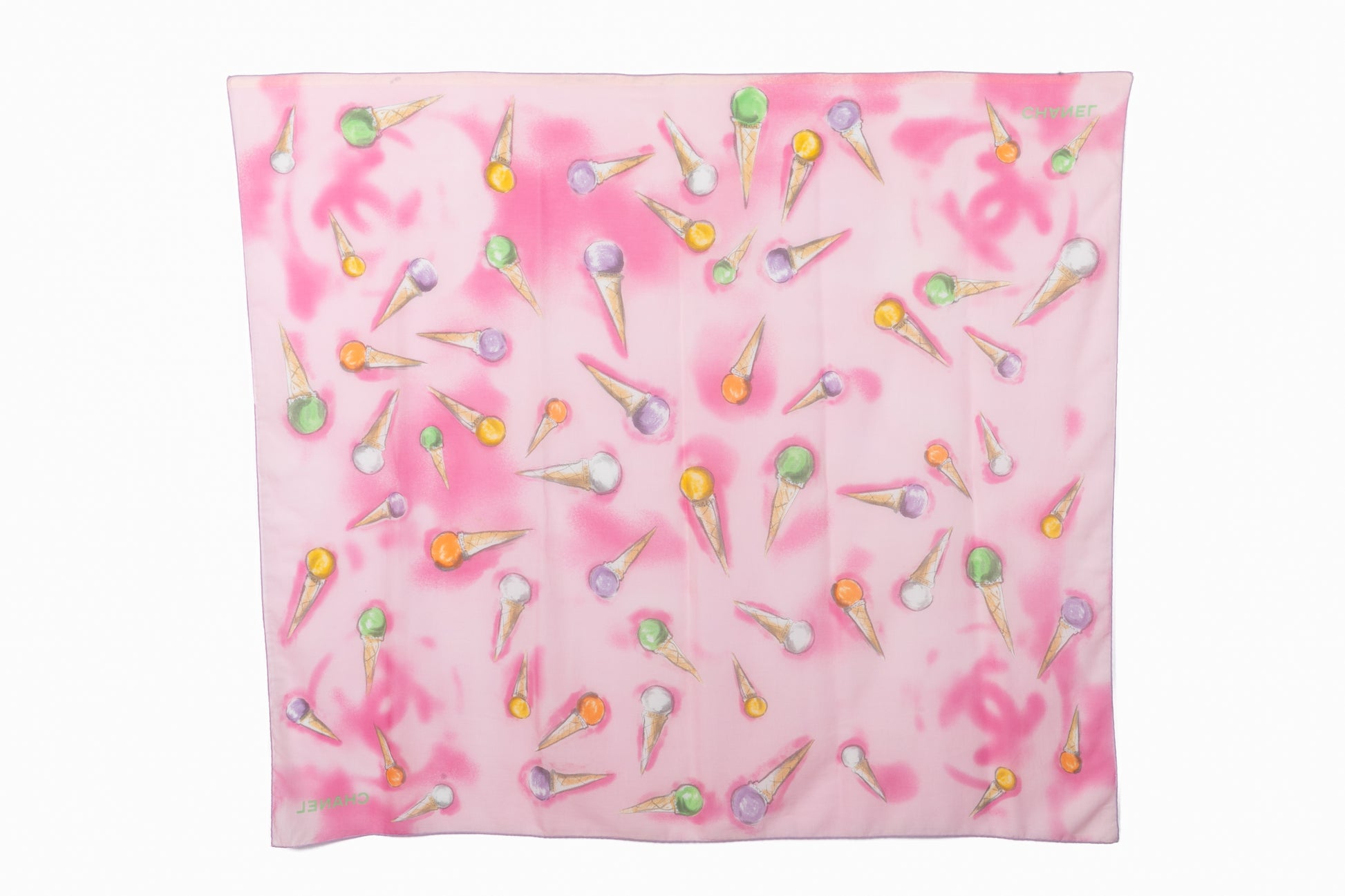 Paréo / échapre Chanel