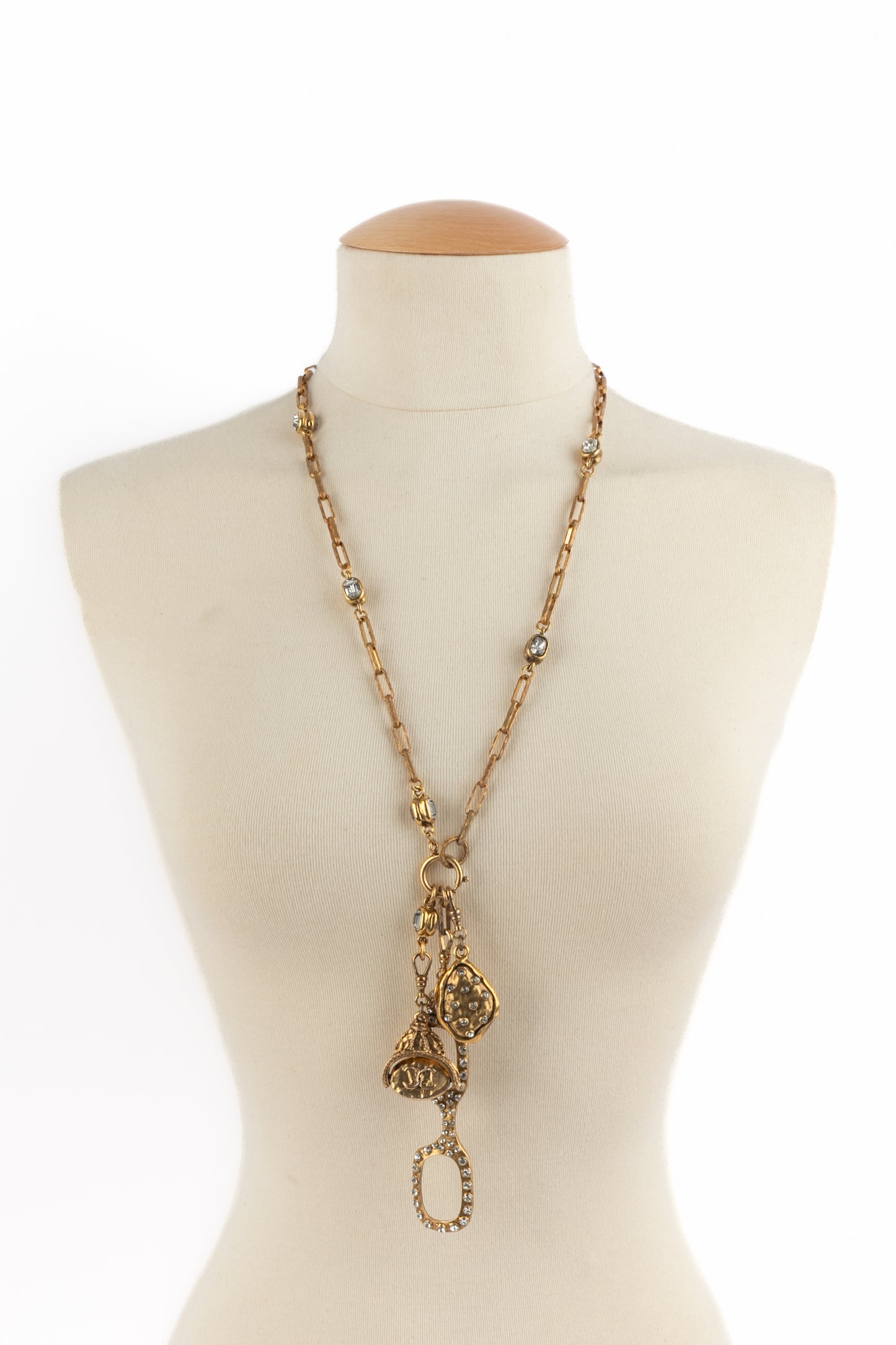 Collier breloques Chanel