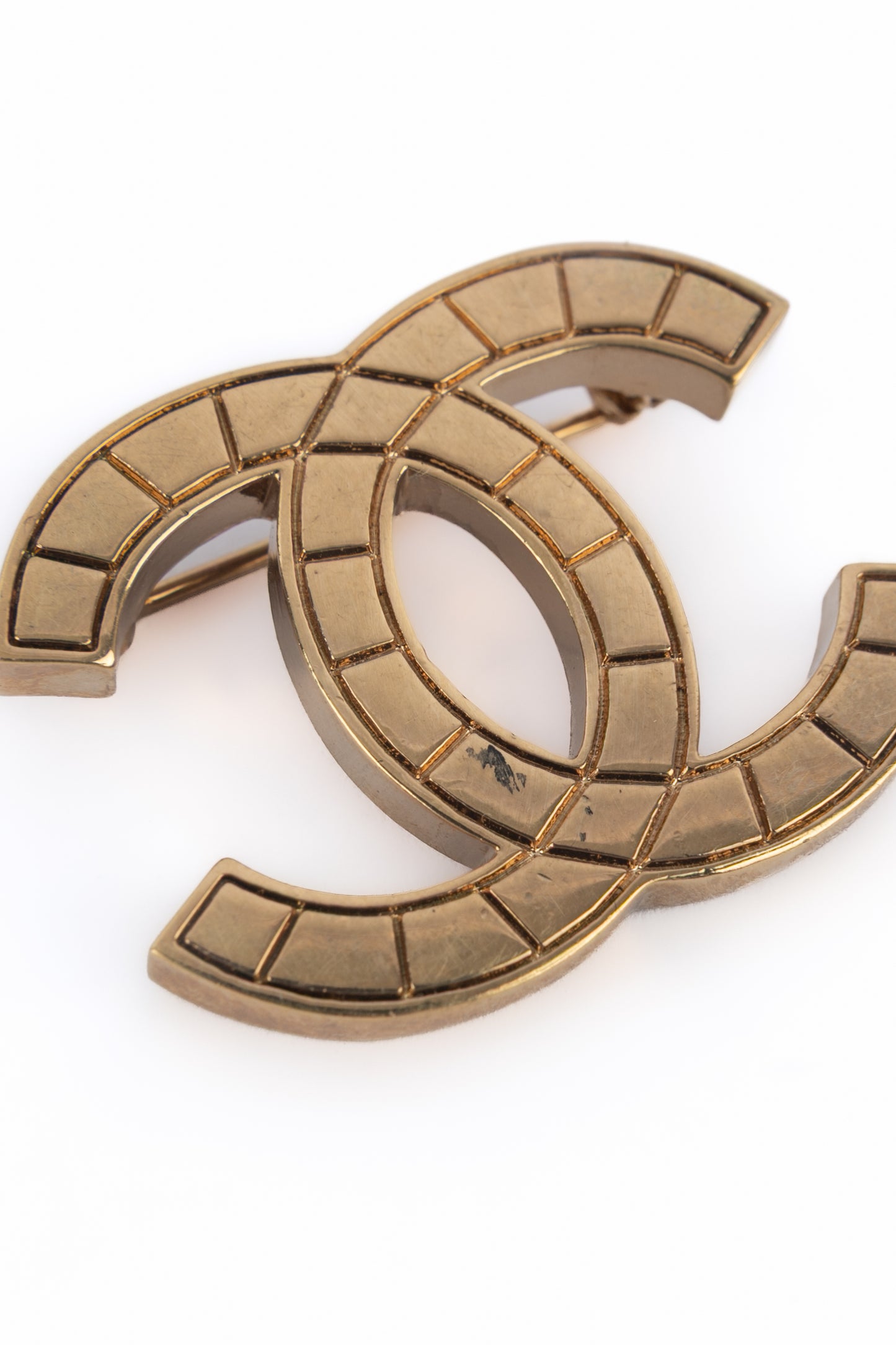 Broche cc Chanel Automne 2003