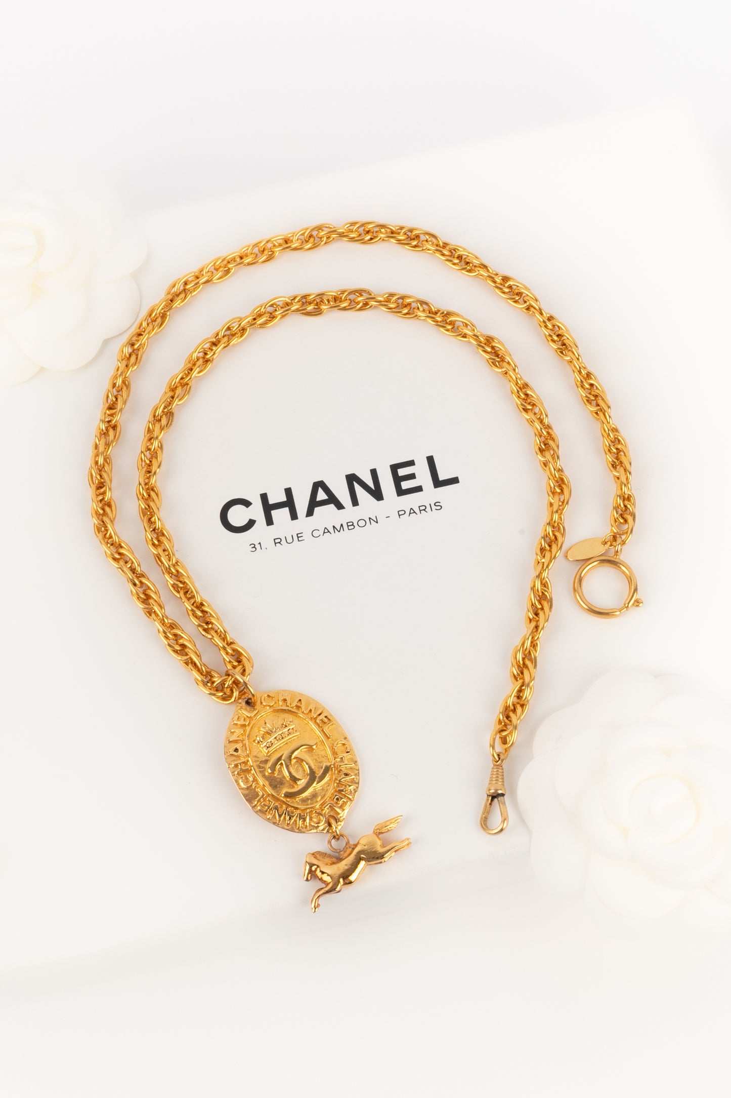 Collier pendentif Chanel 1980's