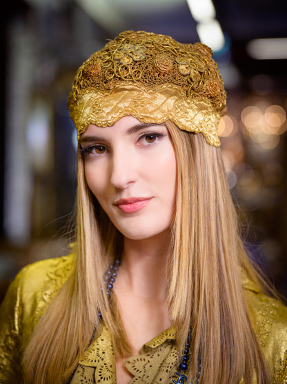 Golden hat 1920s