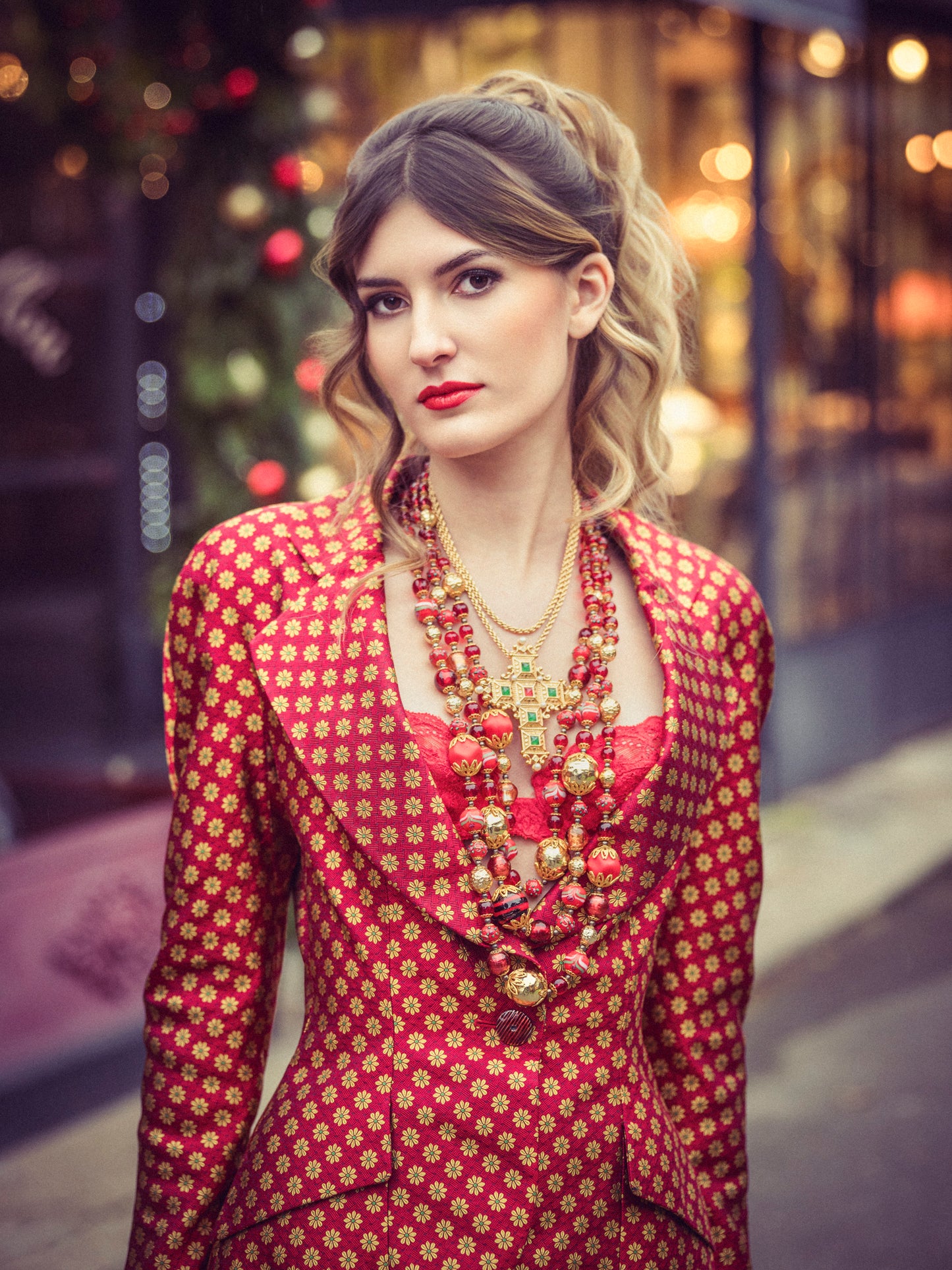 Dior red beads necklace