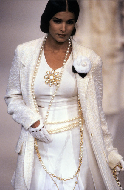 Broche pendentif Chanel Eté 1993