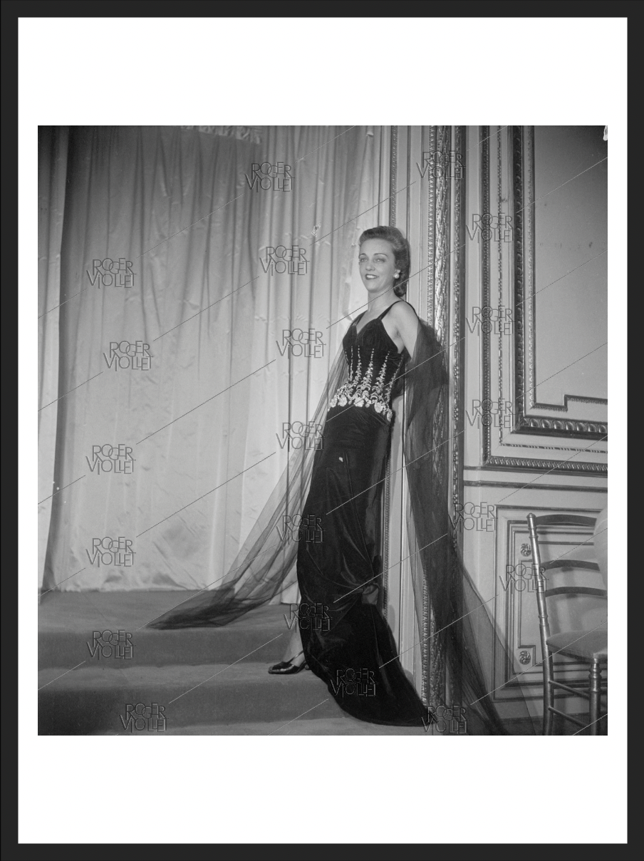 Jean Desses dress 'Old Hollywood' Haute Couture 1948 Les Merveilles De Babellou Jean Desses dress 'Old Hollywood' Haute Couture 1948 Les Merveilles De Babellou