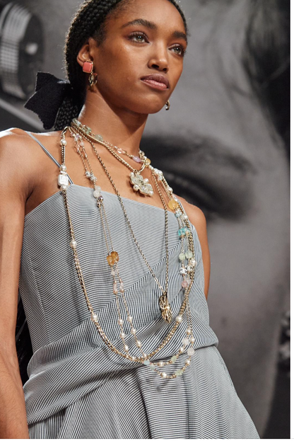 Chanel pearl belt 2022