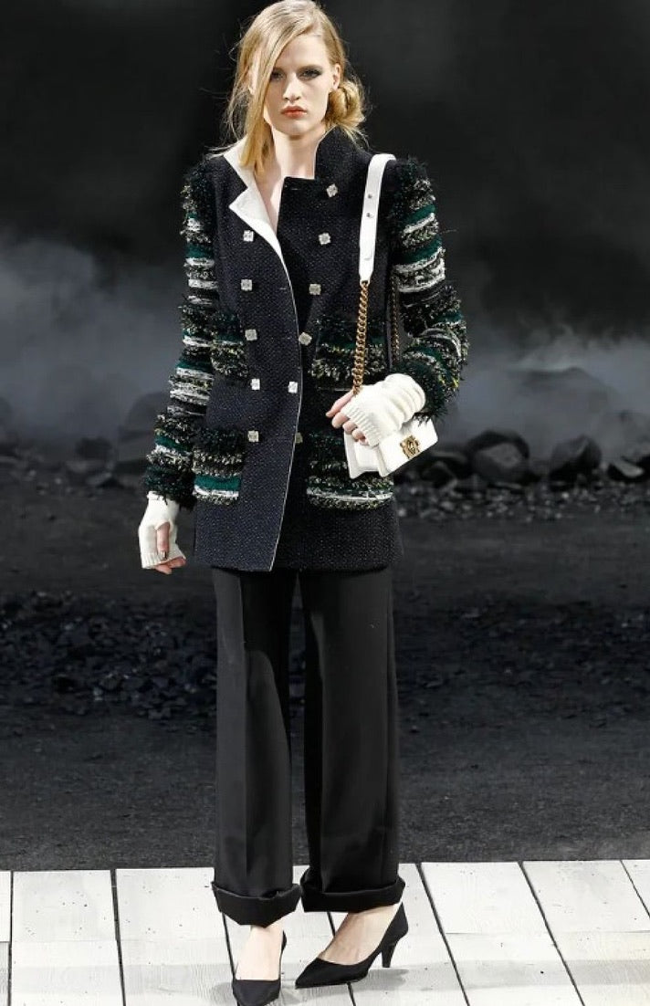 Chanel jacket fall-winter 2010-2011