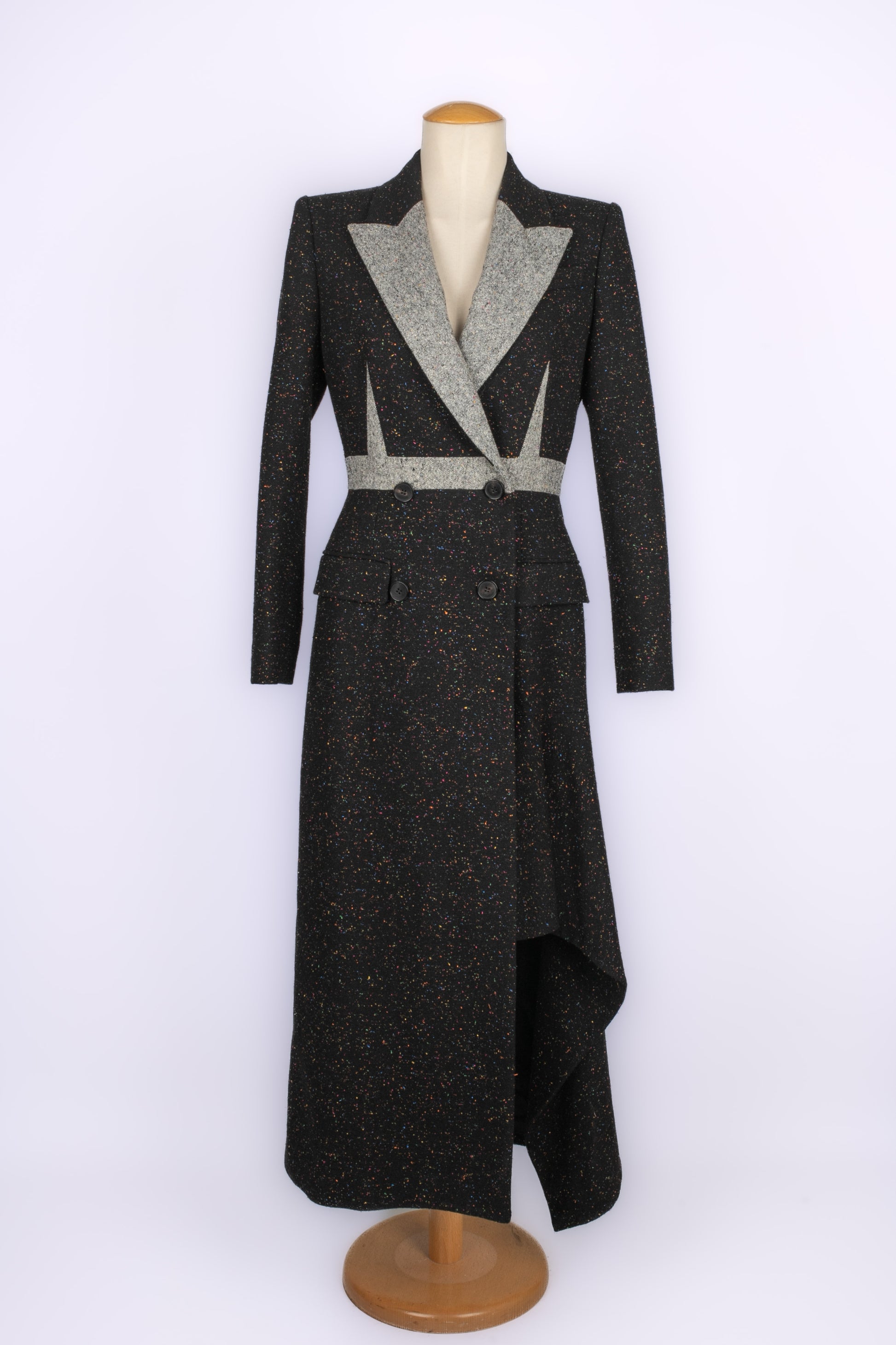 Alexander McQueen coat 2020 Les Merveilles De Babellou Alexander McQueen coat 2020 Les Merveilles De Babellou