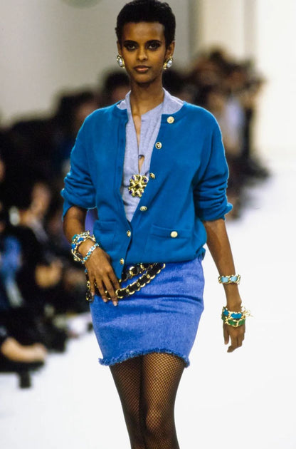 Bracelet en cuir Chanel 1991