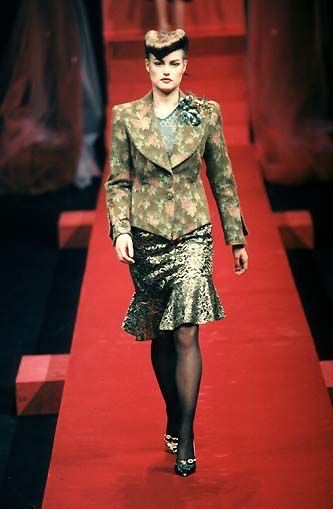 Veste fleurie Christian Lacroix 1998