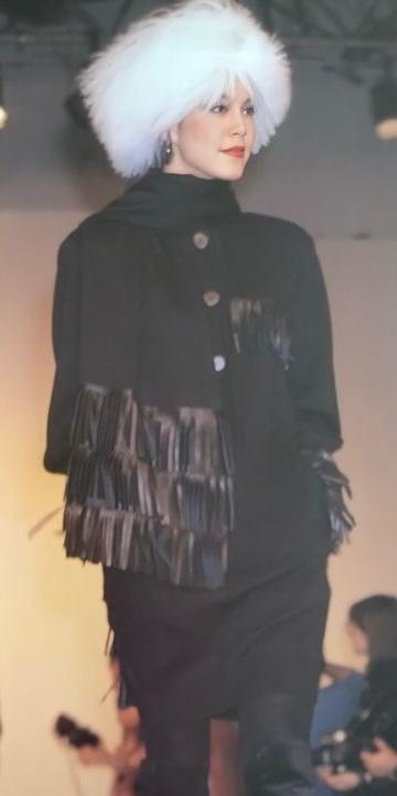 Echarpe Yves Saint Laurent Automne 1986-1987