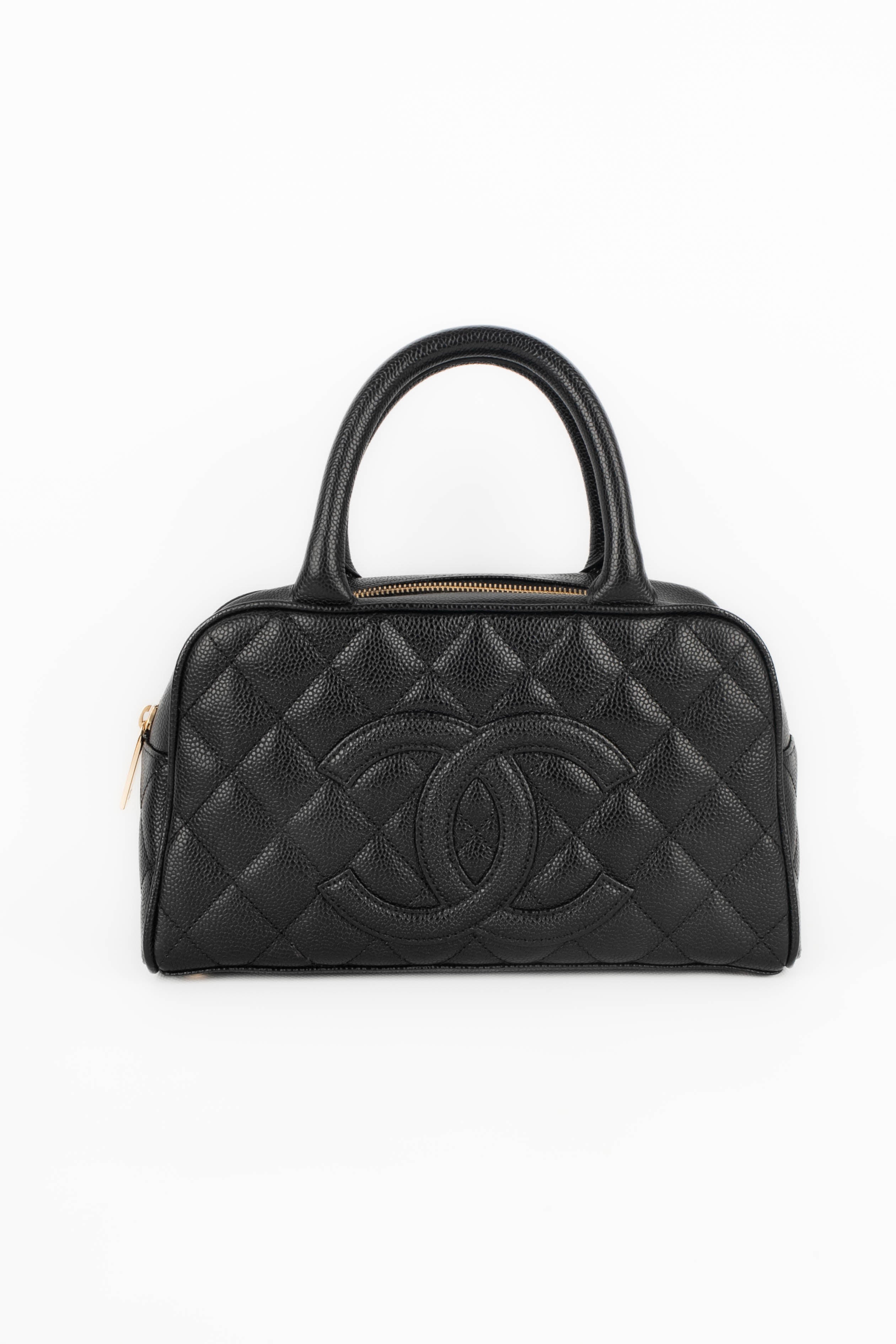 Chanel mini boston bag – Les Merveilles De Babellou