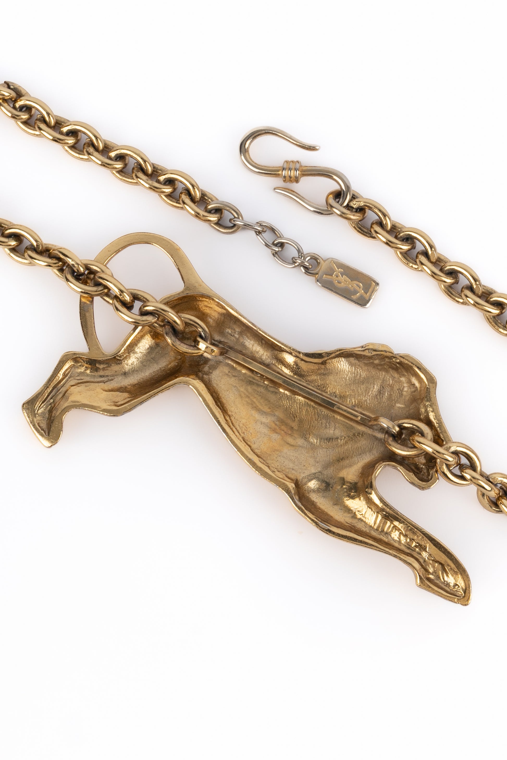 Collier lion Yves Saint Laurent