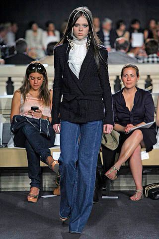 Imposantes boucles d'oreilles Chanel Croisière 2007