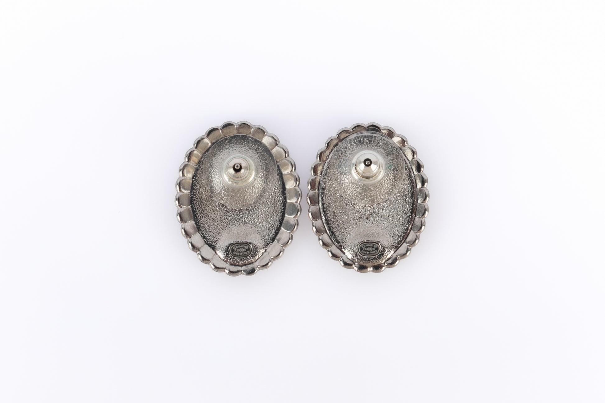 Boucles d'oreilles cc Chanel Resort 2025