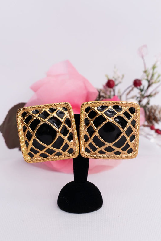 Boucles d'oreilles Rochas