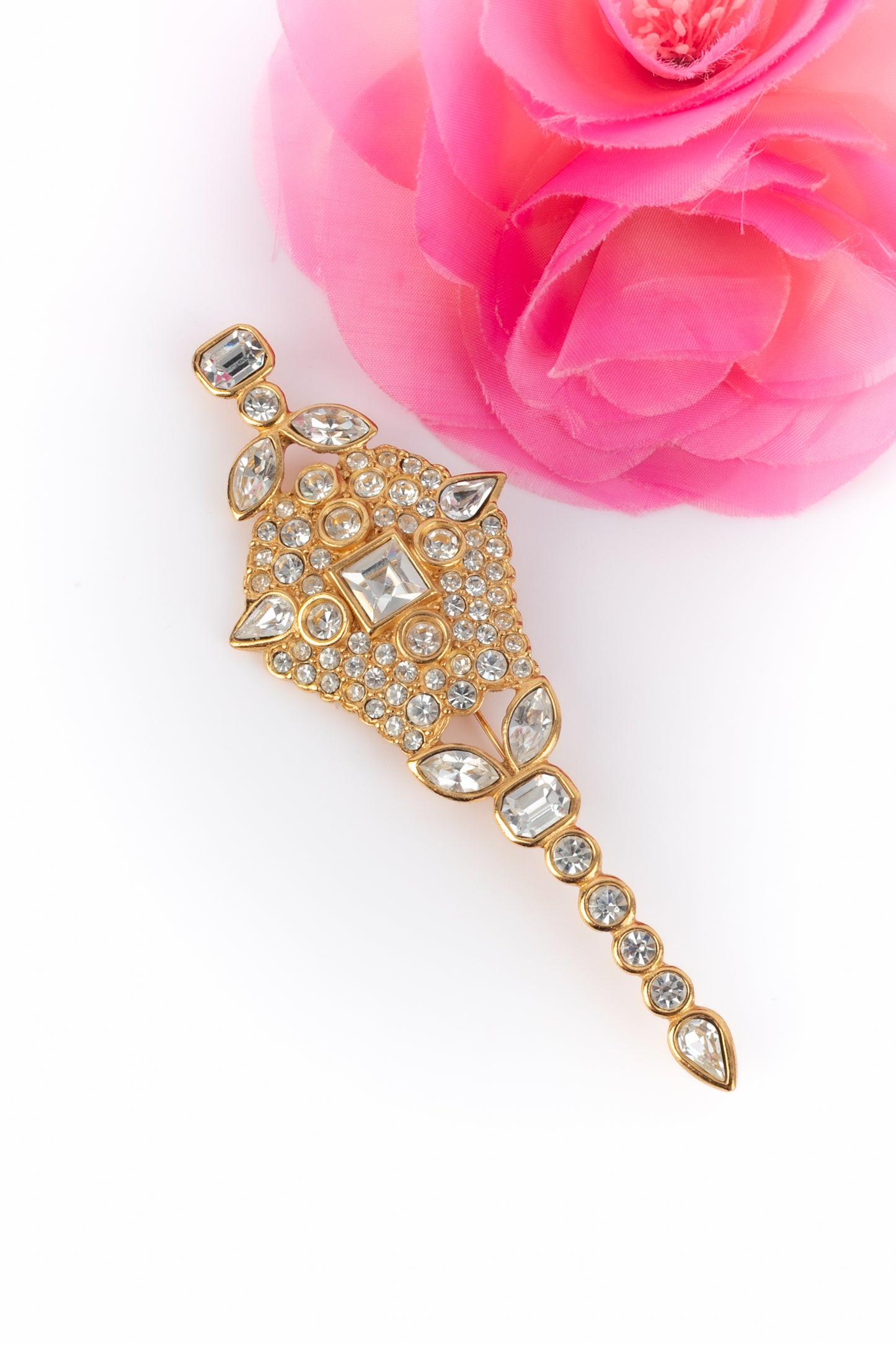 Broche Yves Saint Laurent 