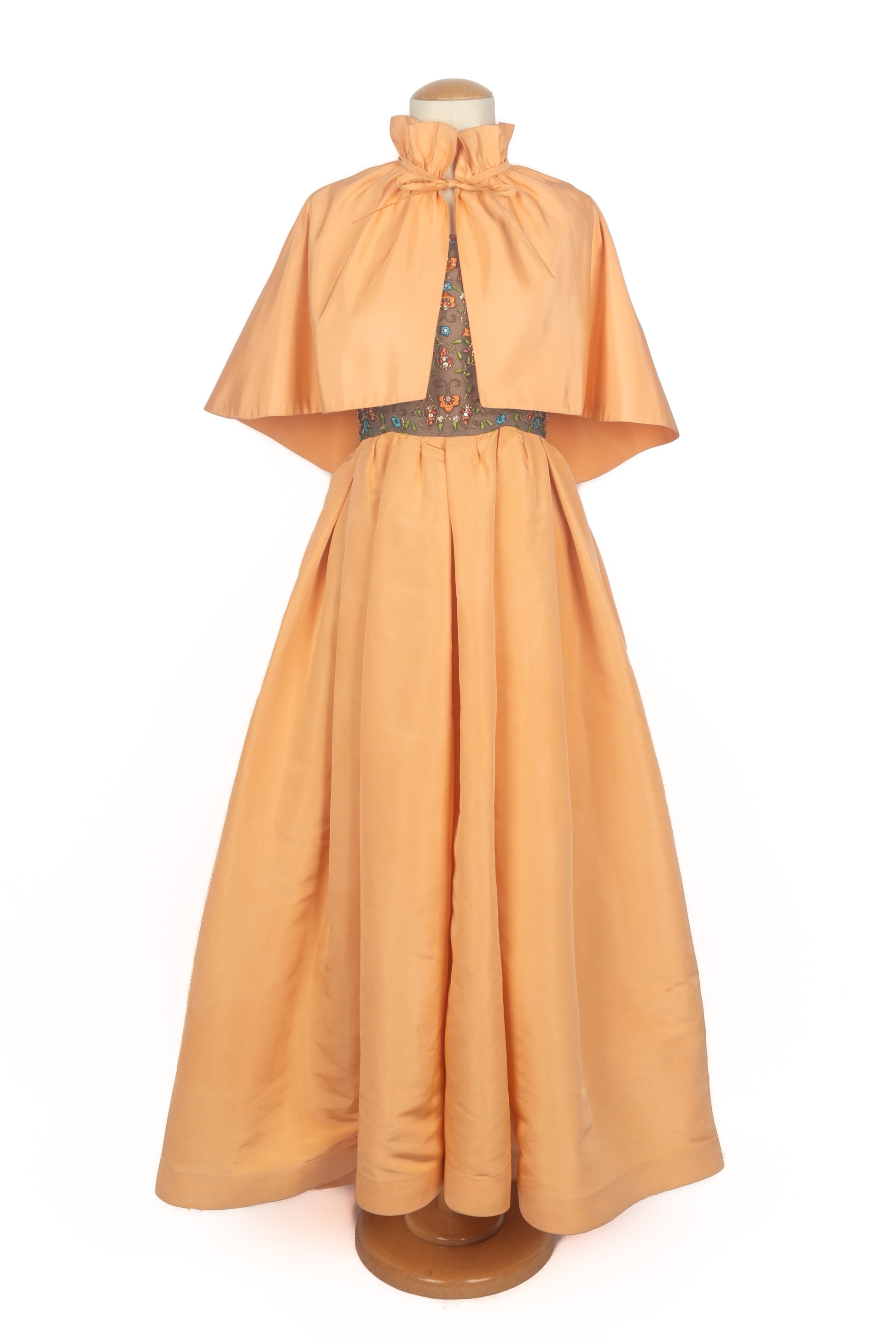 Chanel evening dress Haute Couture 1979 Les Merveilles De Babellou Chanel evening dress Haute Couture 1979 Les Merveilles De Babellou