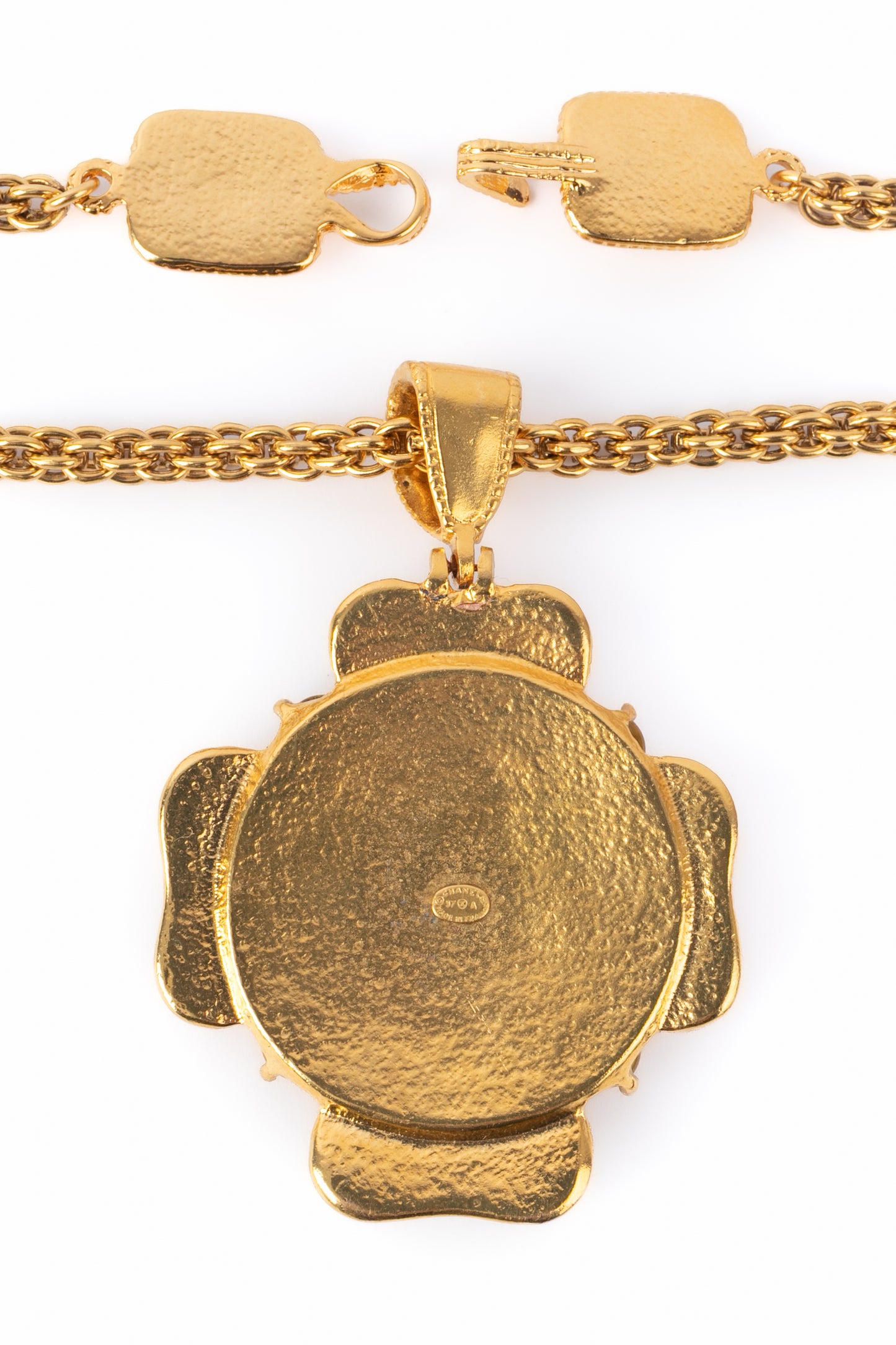 Collier pendentif Chanel 1997