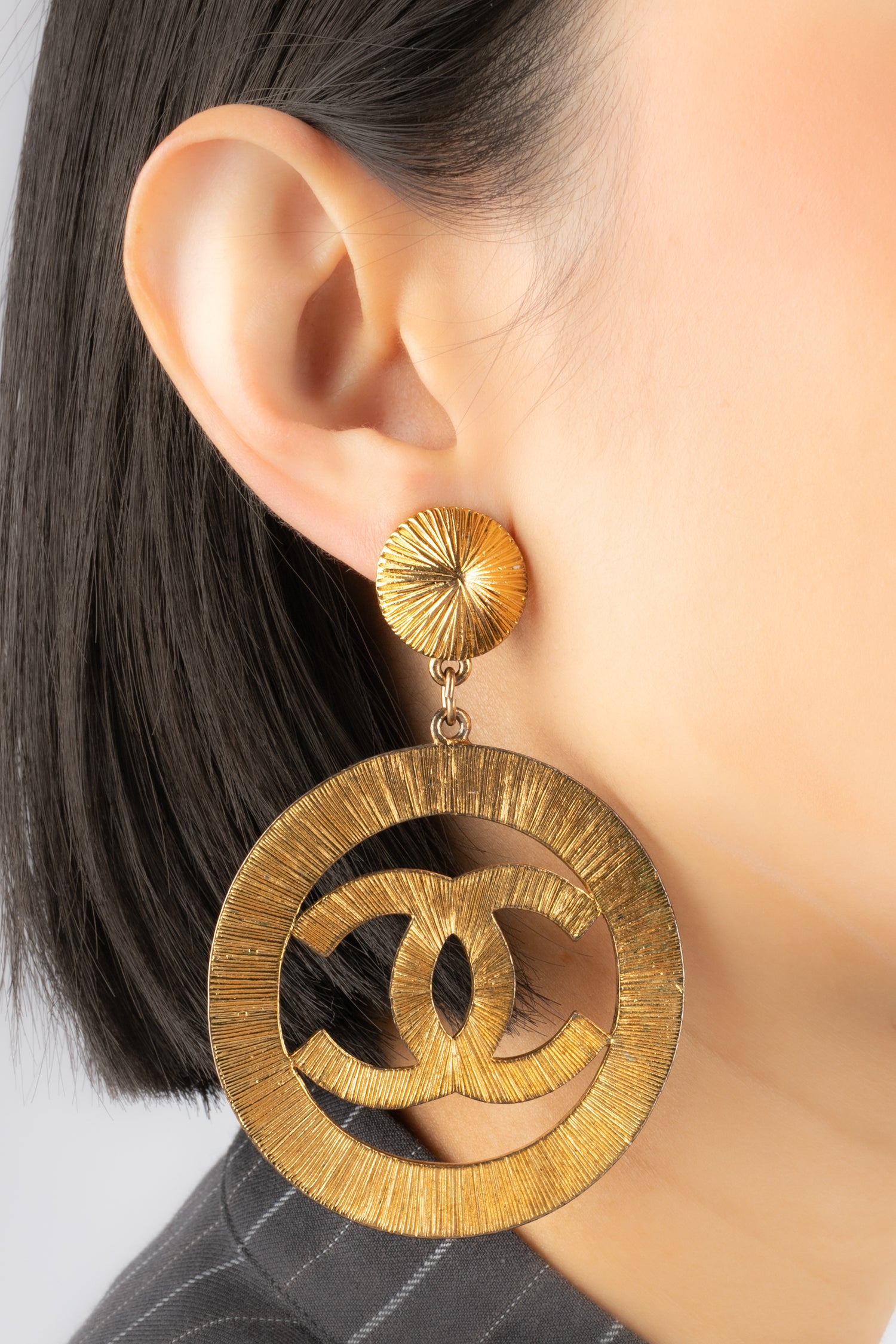 Boucles d'oreilles cc Chanel