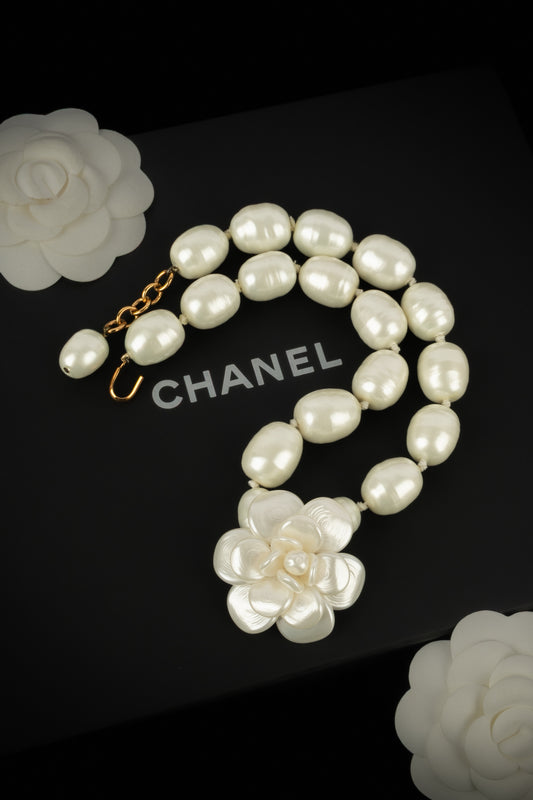 Collier camélia Chanel 1998