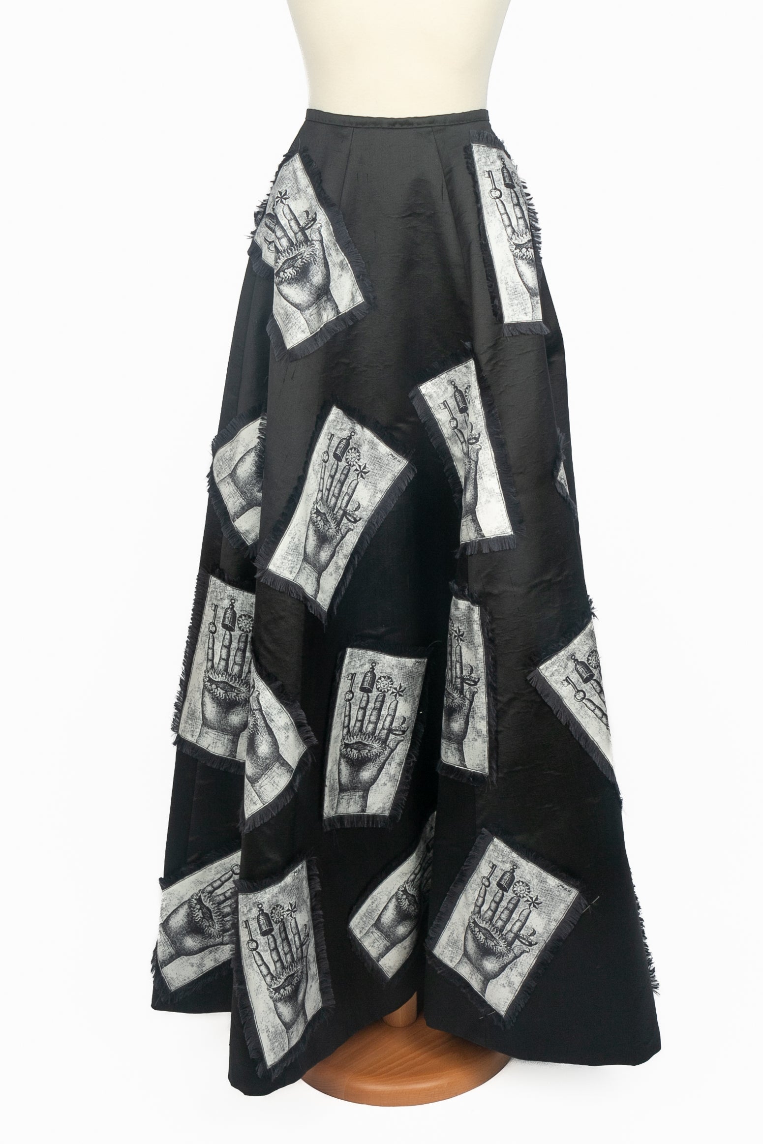 Jupe "Le chant des Guérisseuses" Franck Sorbier Haute Couture Eté 2024