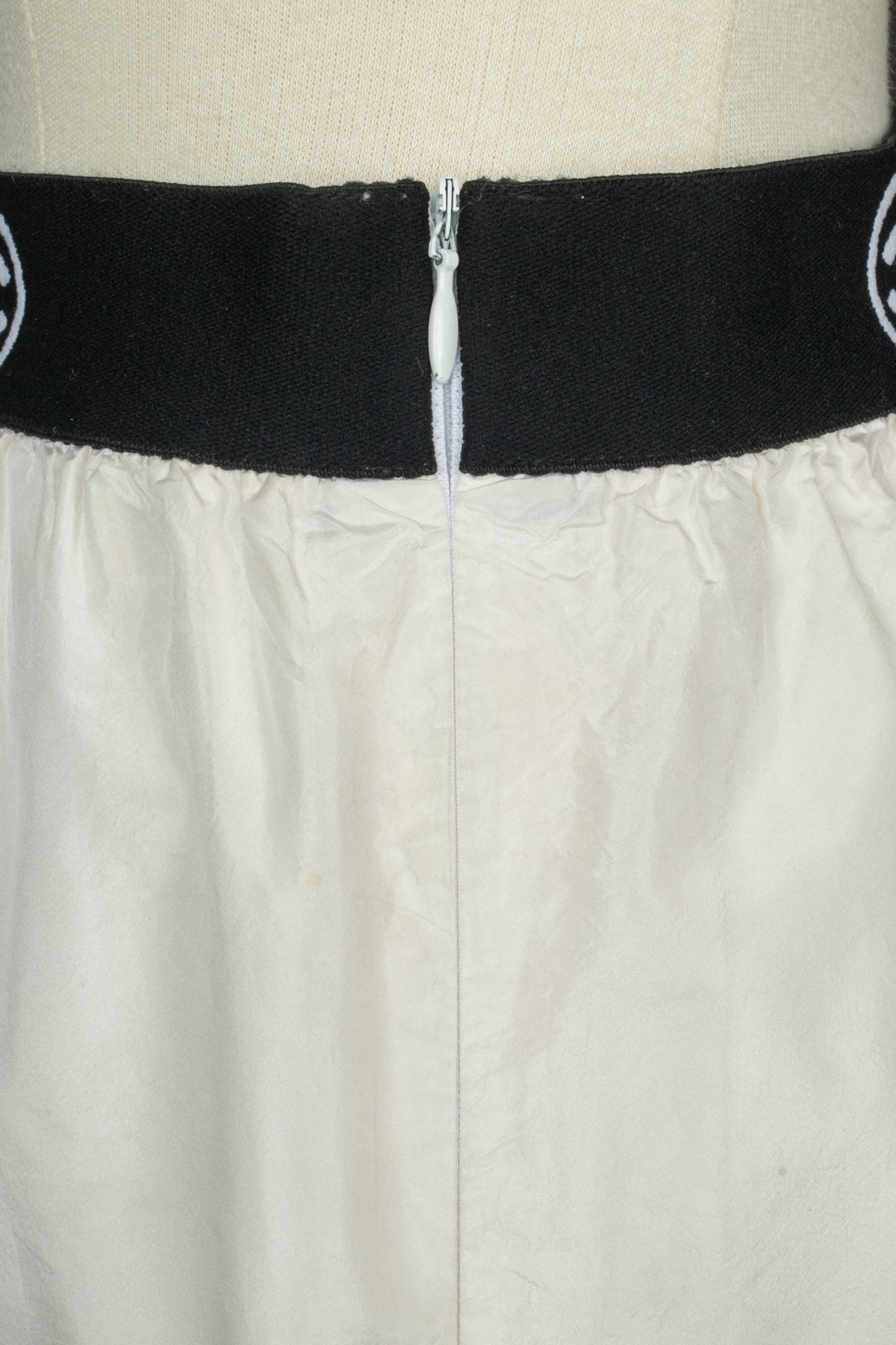 Jupe en soie Chanel Printemps 2006 