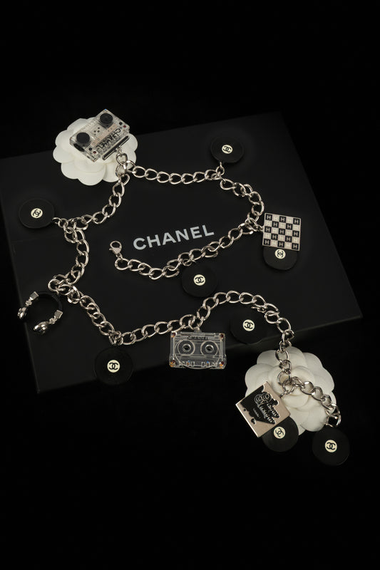 Collier breloques Chanel Printemps 2004