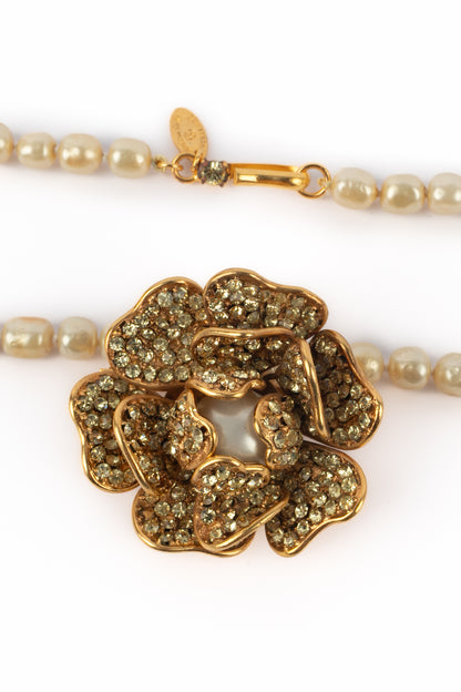 Collier camélia Chanel 1980's