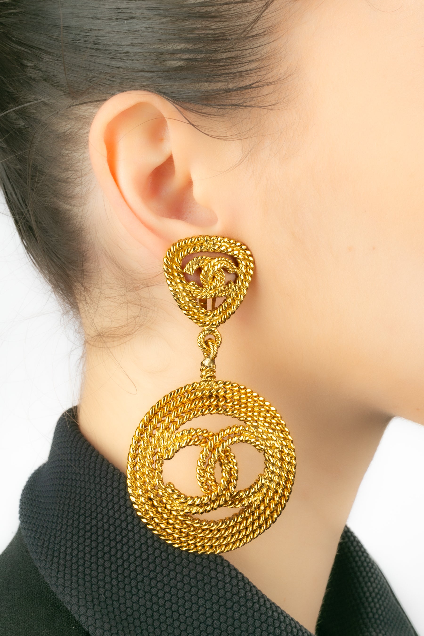 Boucles d'oreilles Chanel 1990's