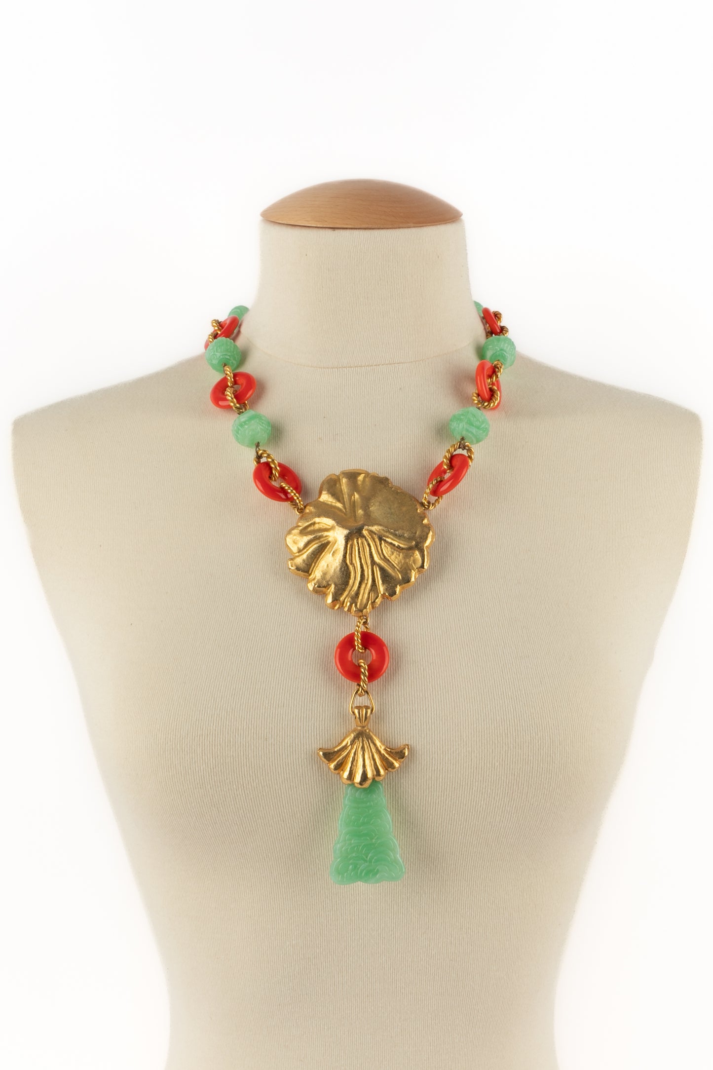 Collier Yves Saint Laurent circa 1996