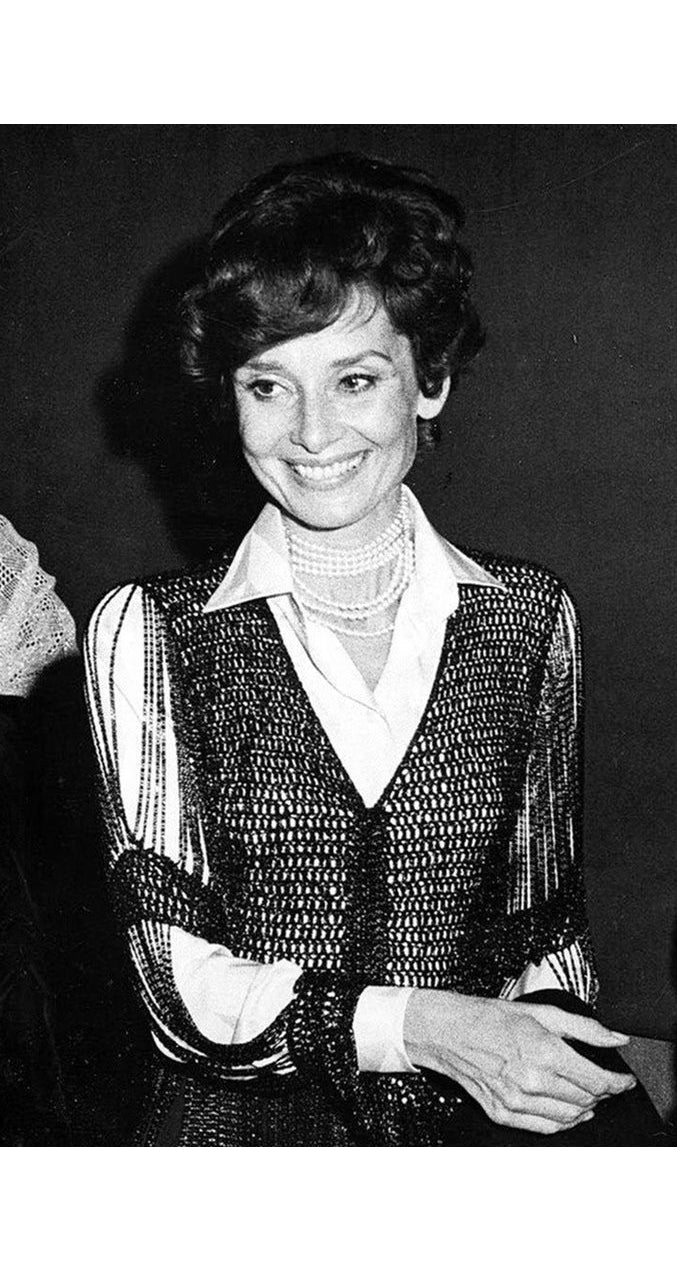 audreyhepburnazzao_95781af9-87f9-48b0-bdba-7ef13c68da1a.jpg